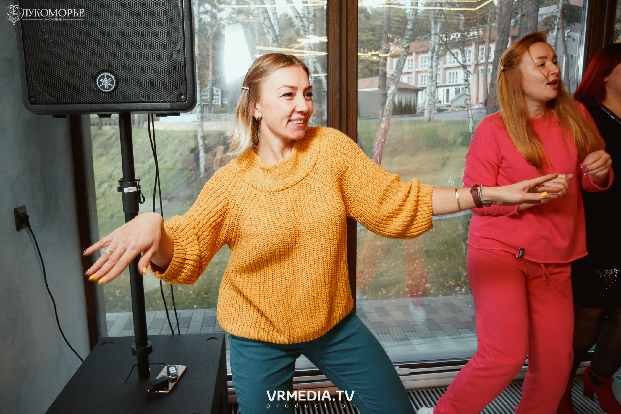 Трансформеры в эко-отеле «Лукоморье»