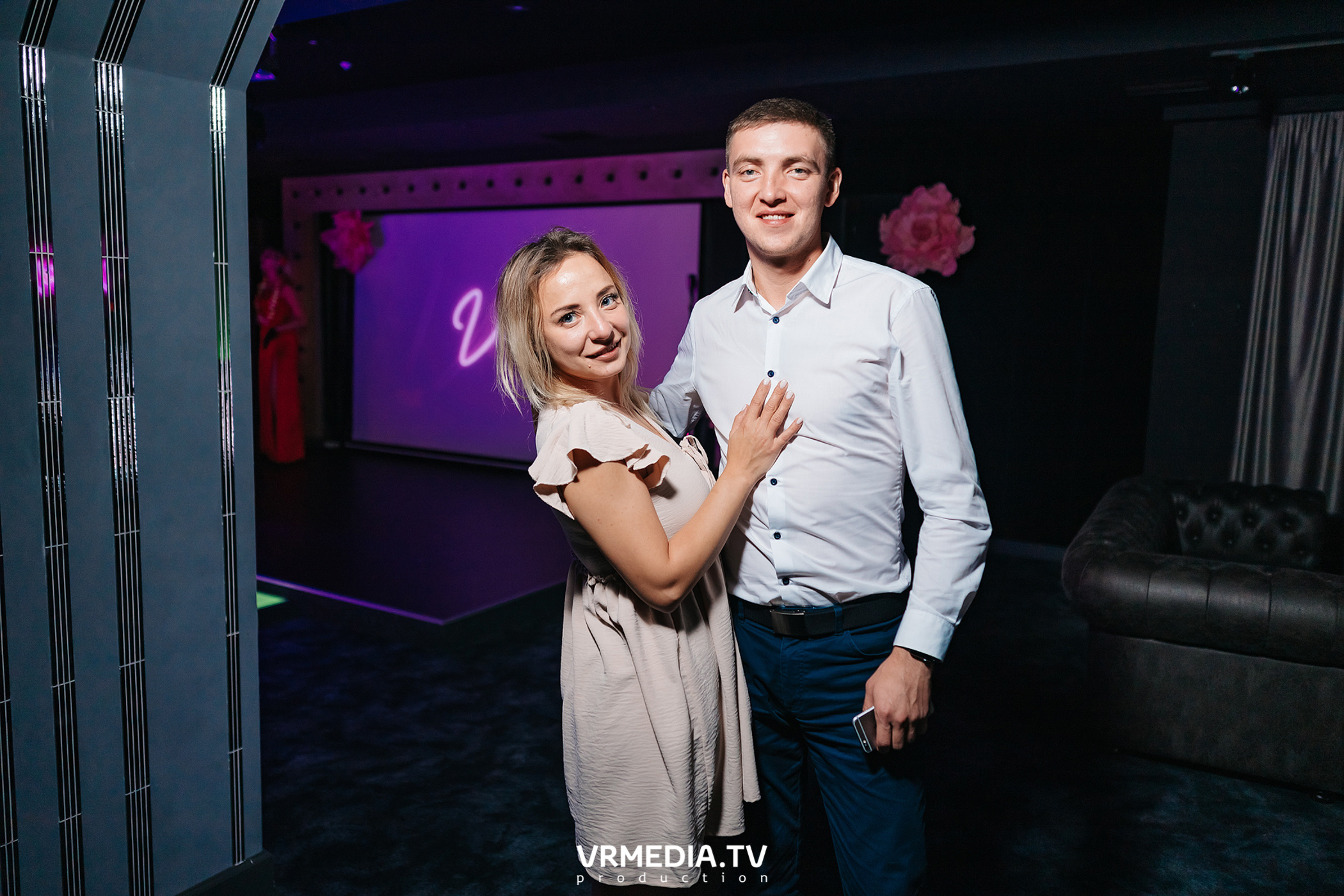 Tropical party в караоке «Volna»