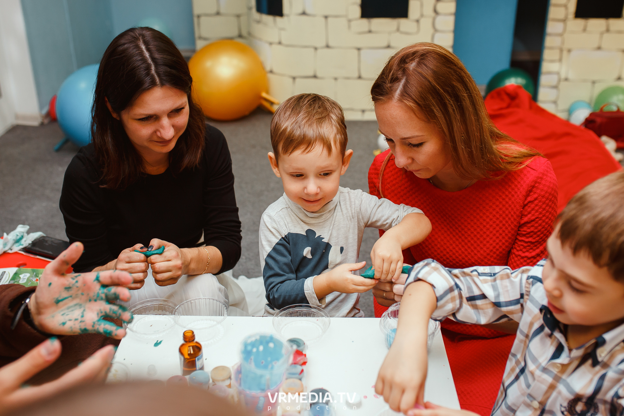 День рождения в «АкунаМатата»