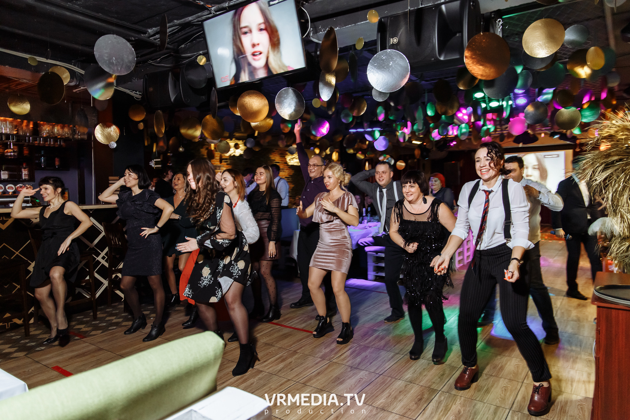 Новогодние корпоративы в караоке «Mimo Not»