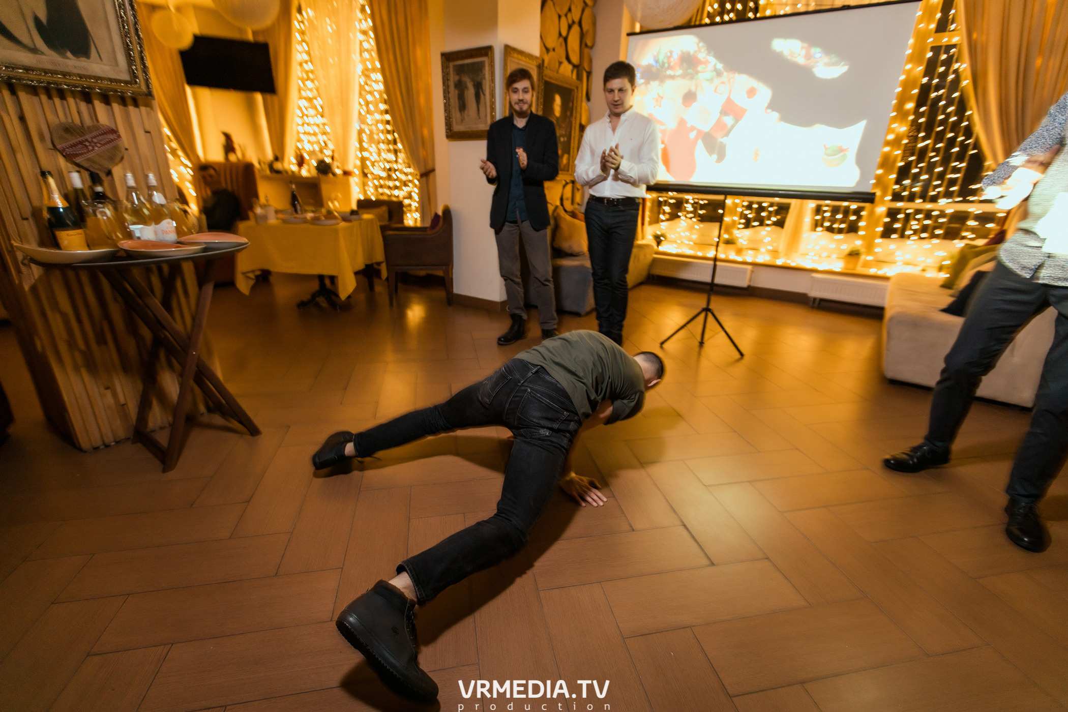 Новогодняя ночь в «Alpen Club»