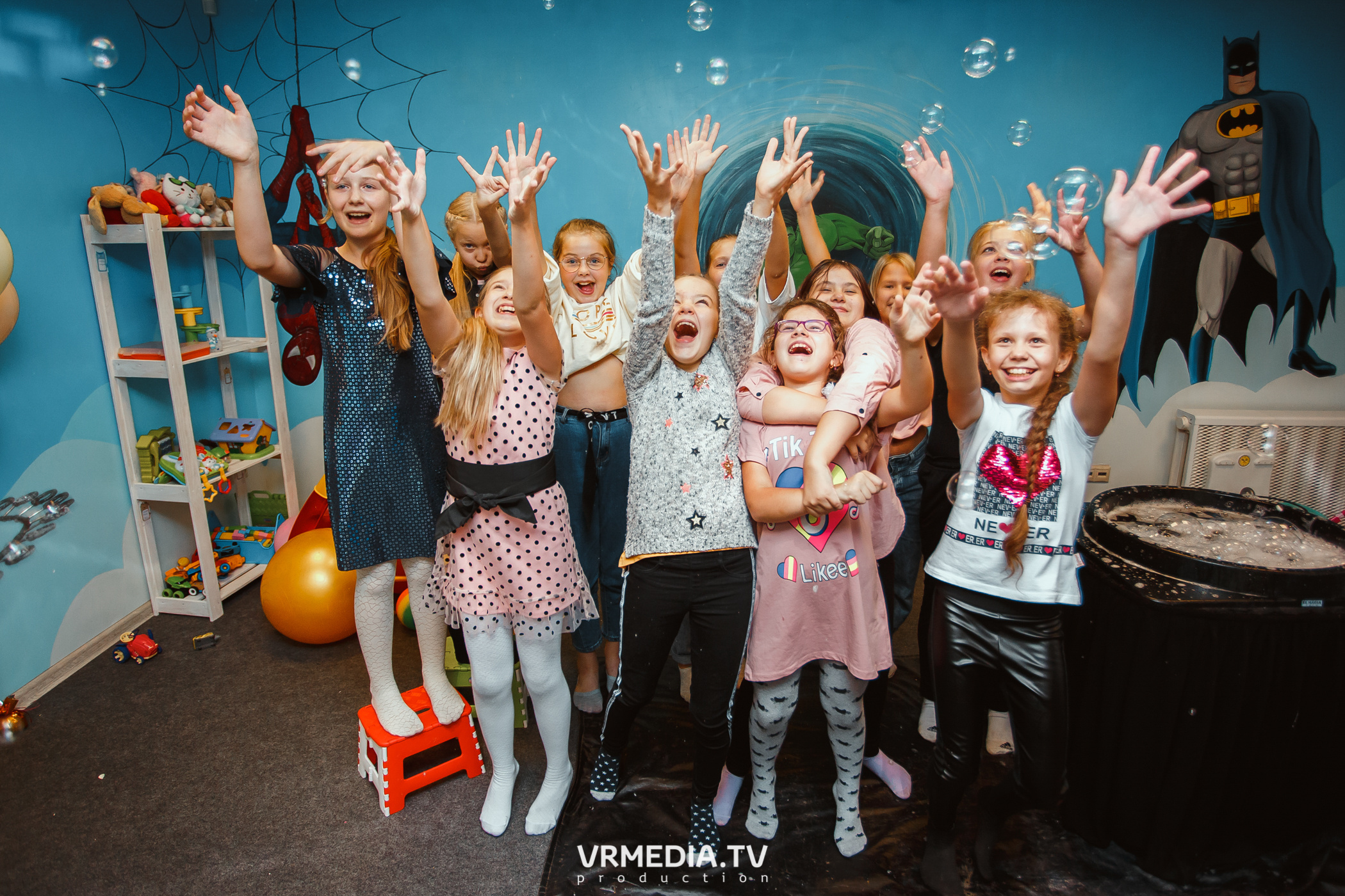 День рождения в «АкунаМатата»