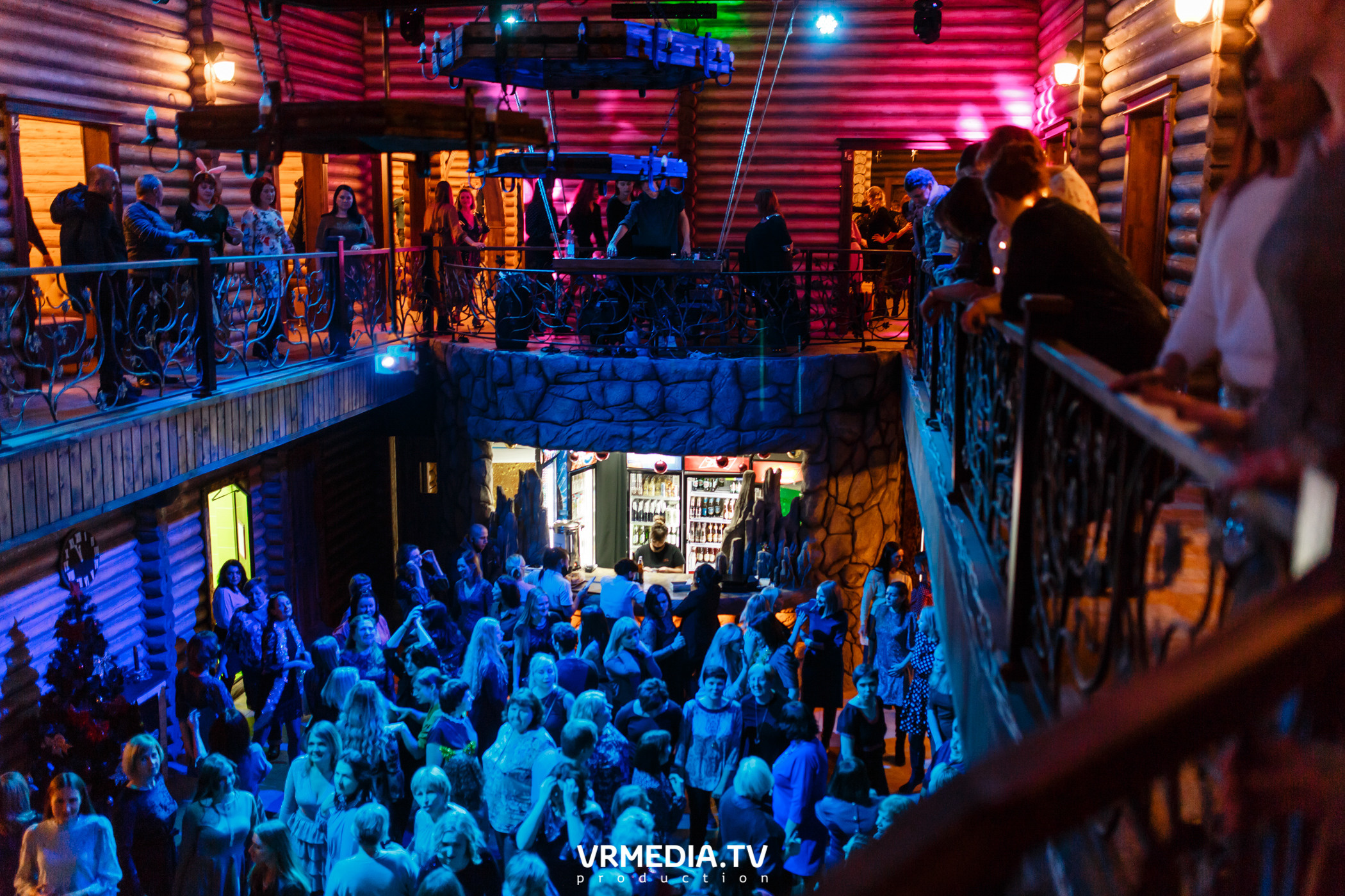 Новогодние корпоративы «У Петровича»