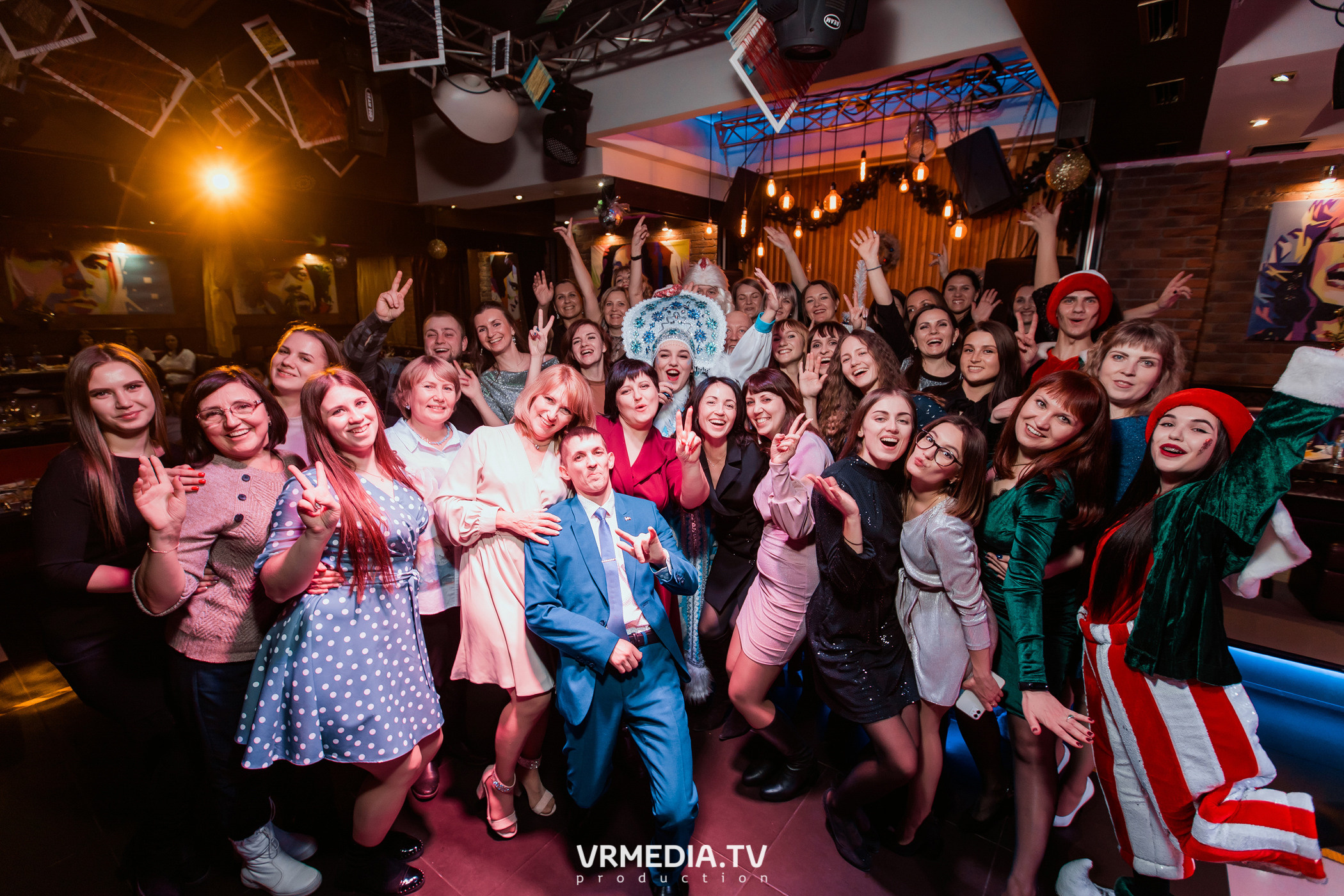 #СтихийныйКорпорат в караоке-баре «Четыре стихии»