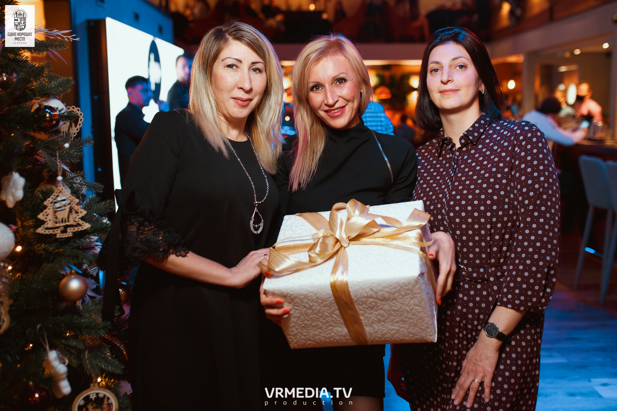 Новогодние корпоративы в ресторане «Одно хорошее место»