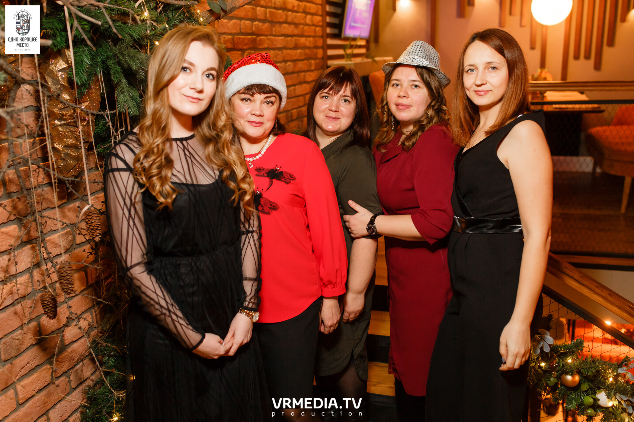 Новогодние корпоративы в ресторане «Одно хорошее место»