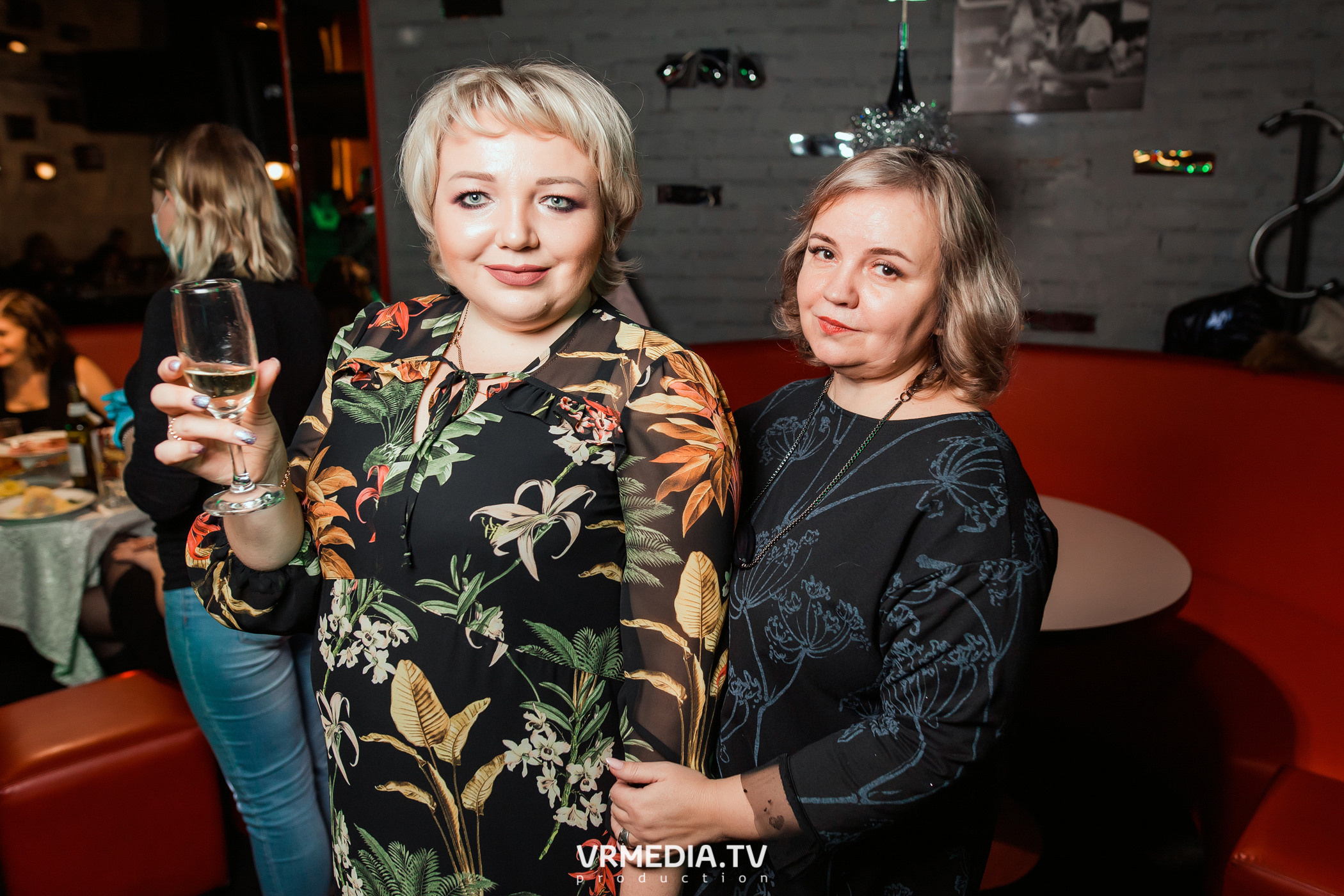 Новогодние корпоративы в караоке «Chicago»