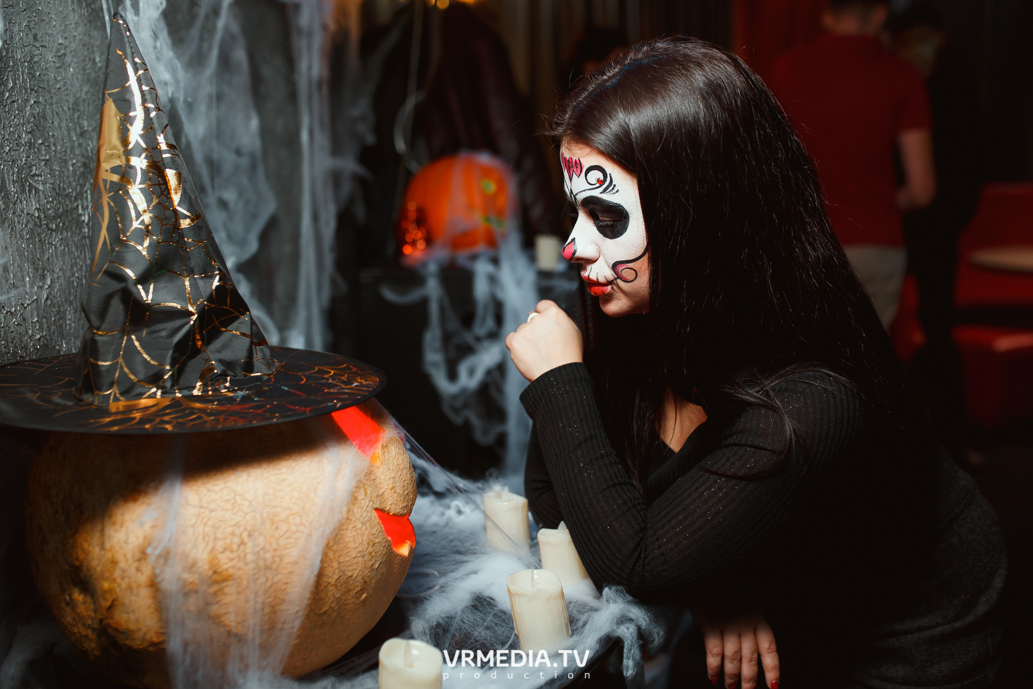 Halloween party в караоке-клубе «Chicago»