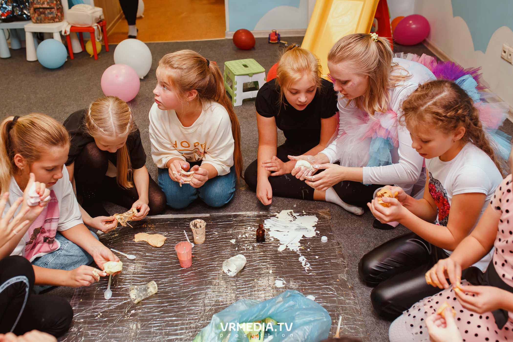 День рождения в «АкунаМатата»