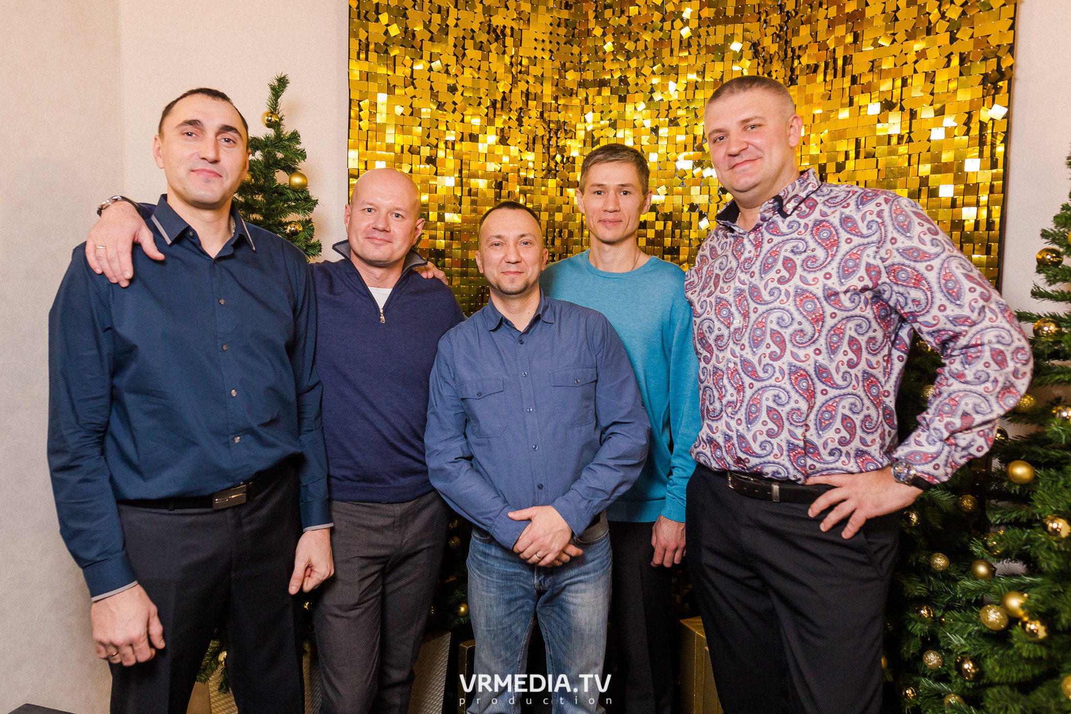 Новогодние корпоративы в караоке «Mimo Not»