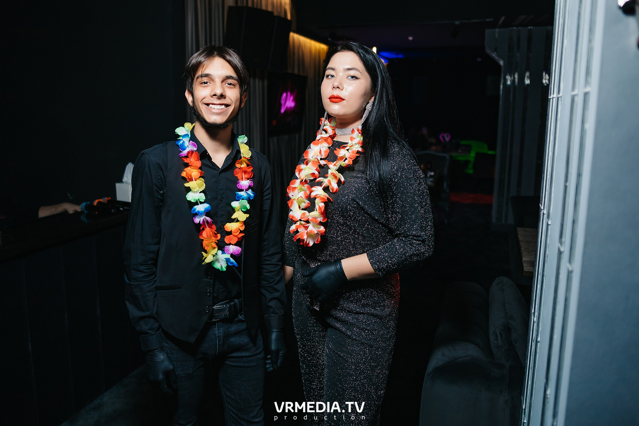 Tropical party в караоке «Volna»