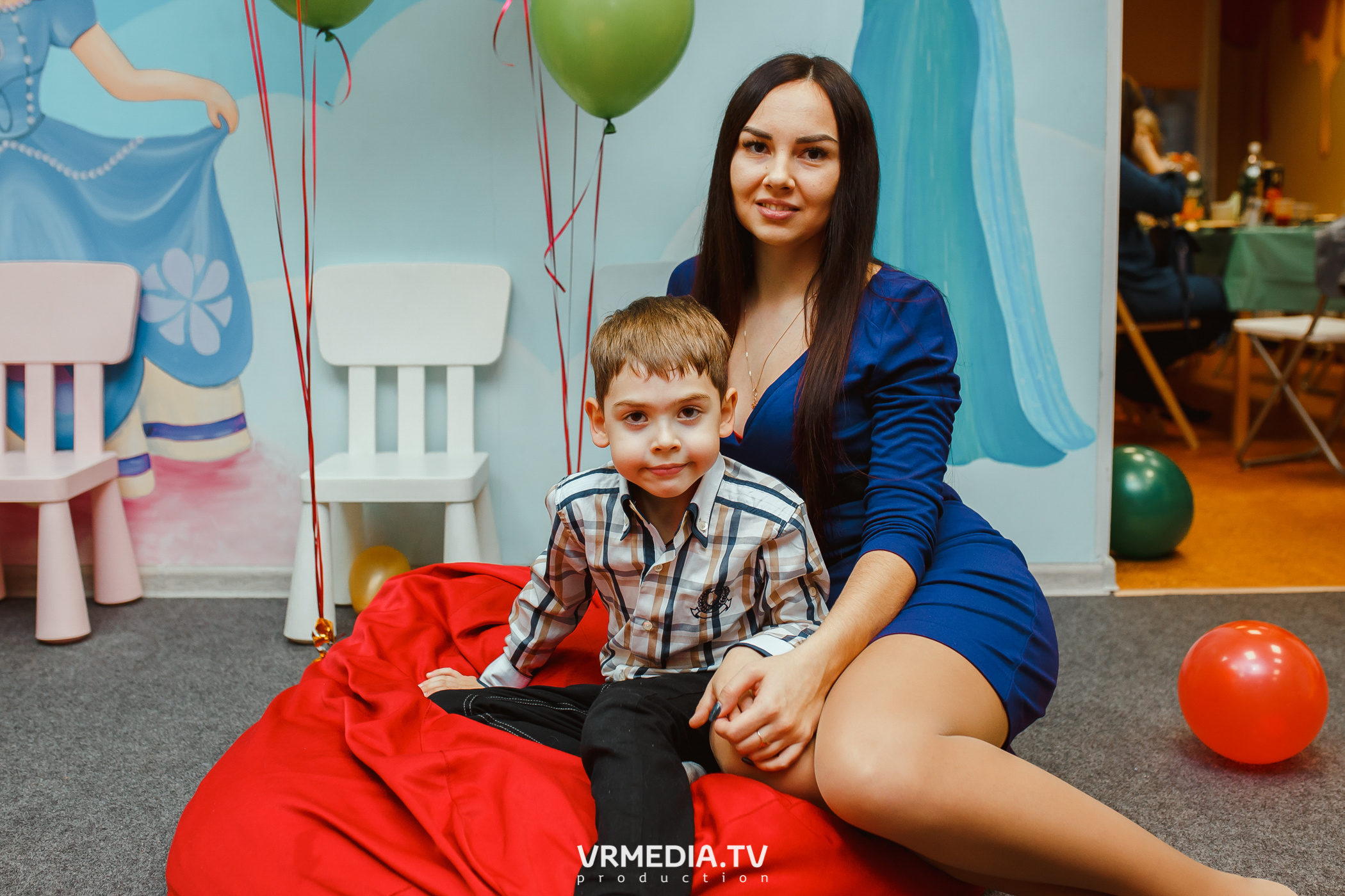 День рождения в «АкунаМатата»