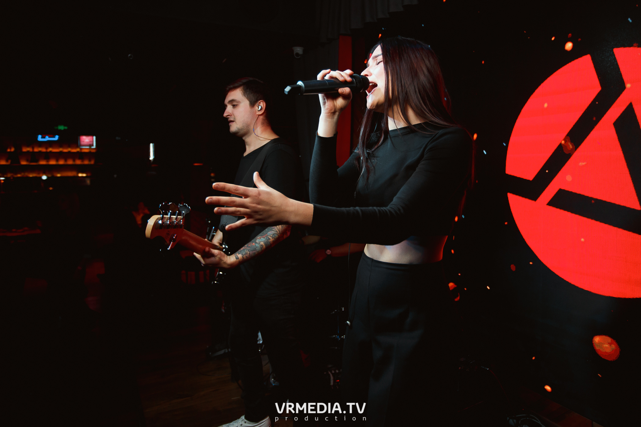 Группа «Алые Паруса» в гриль-баре «Жара»