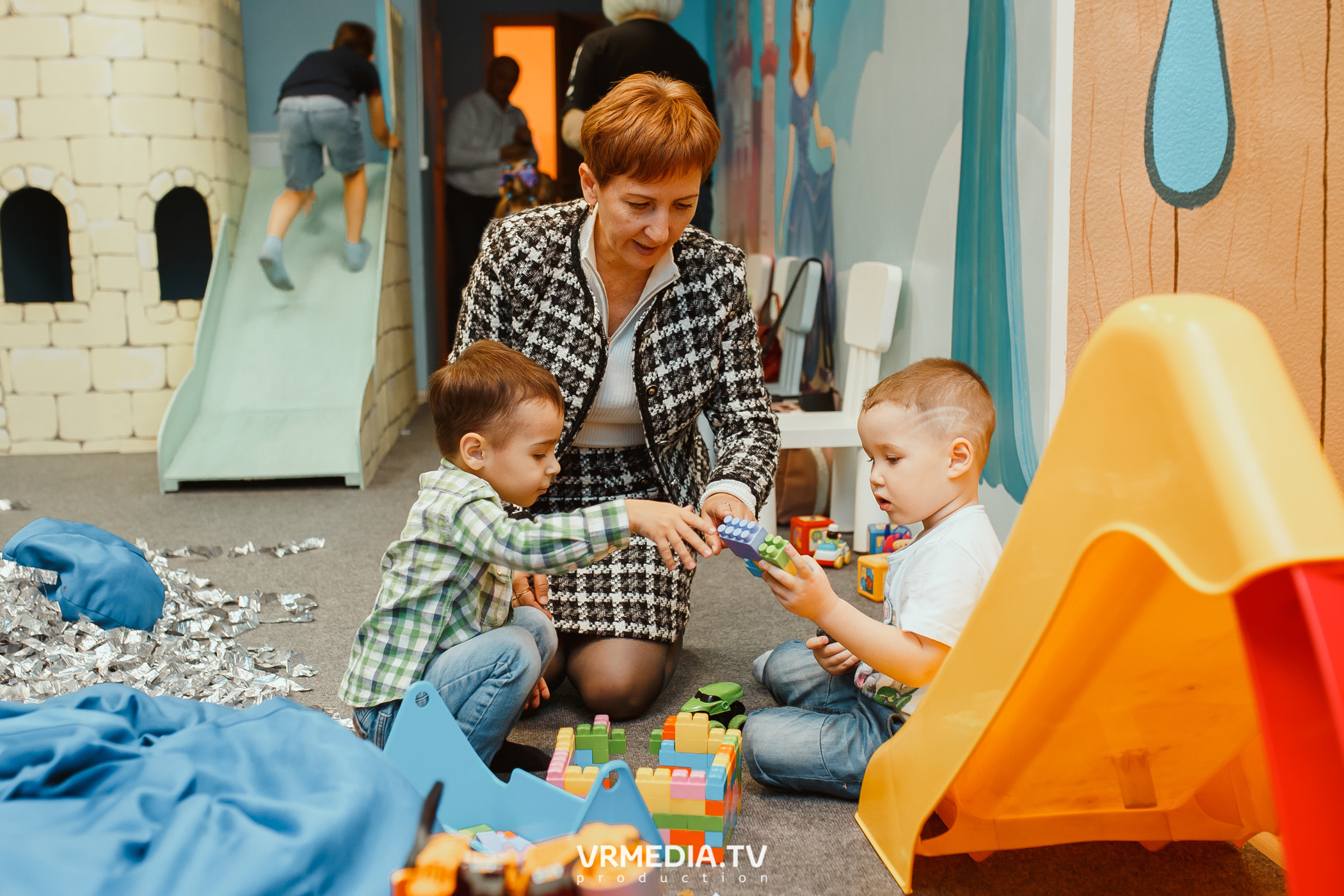 День рождения в «АкунаМатата»