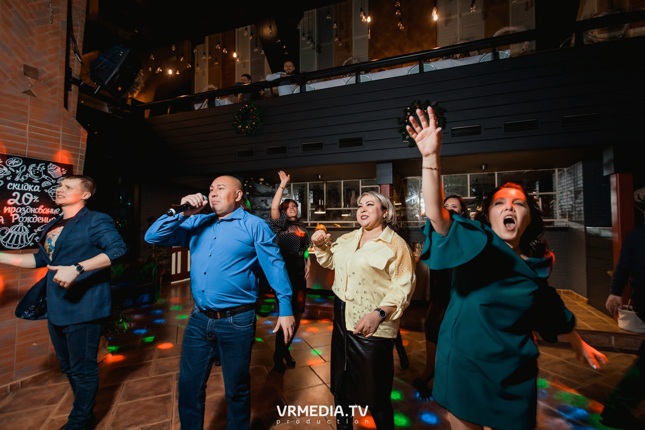 Новогодний вечер в ресторане «Volna»