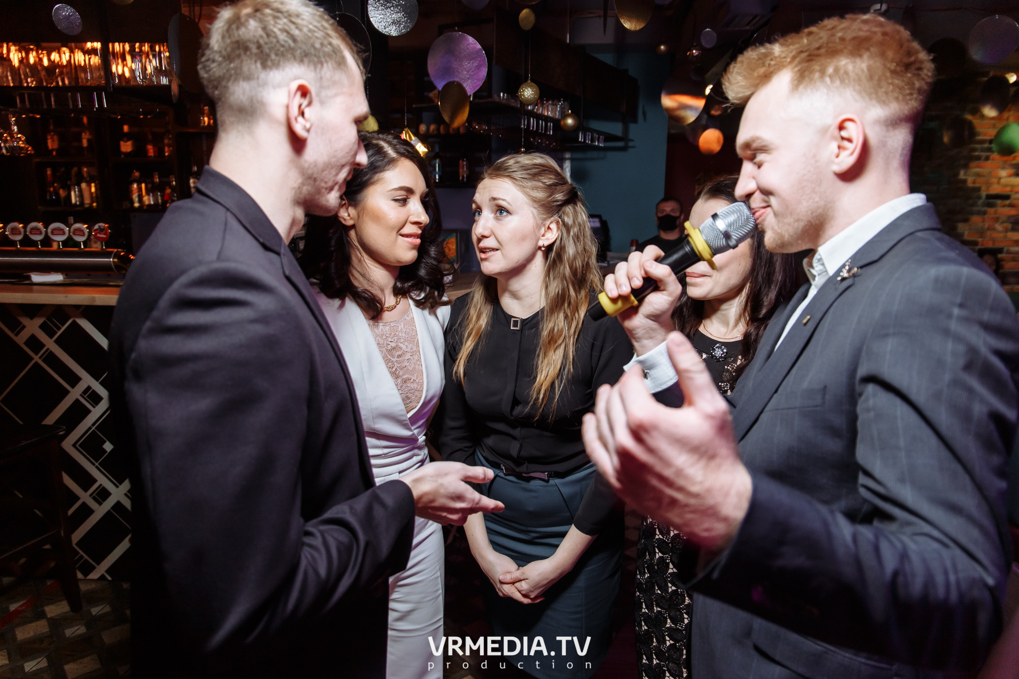 Новогодние корпоративы в караоке «Mimo Not»