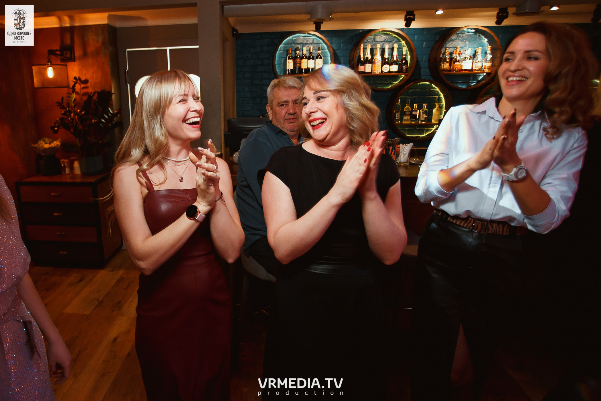 Новогодние корпоративы в ресторане «Одно хорошее место»