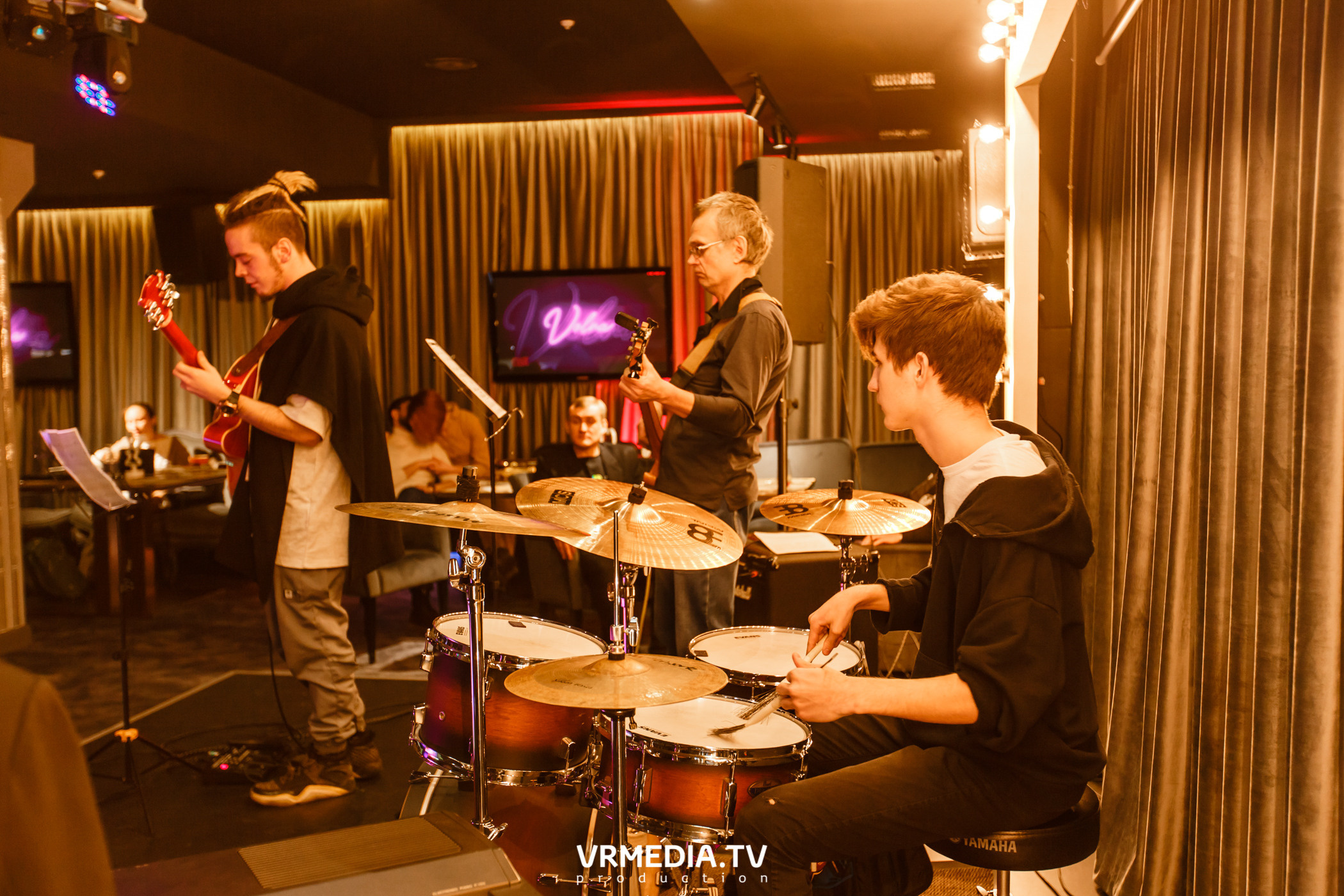 Джазовая среда