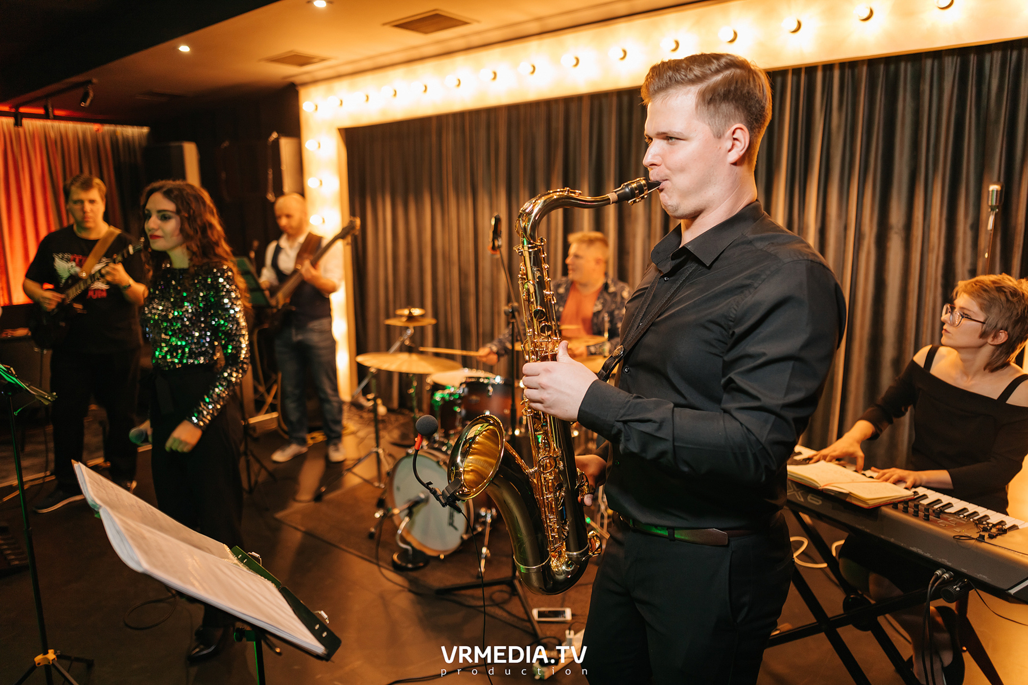 Джазовая среда. Рок в стиле джаз