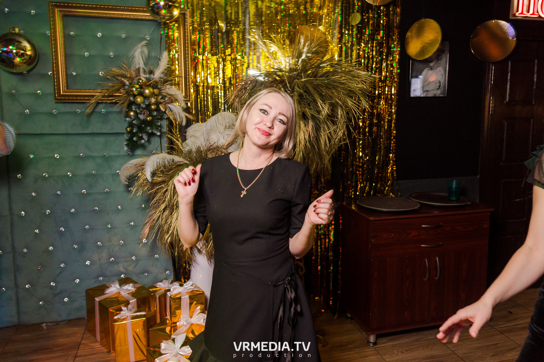 Новогодние корпоративы в караоке «Mimo Not»