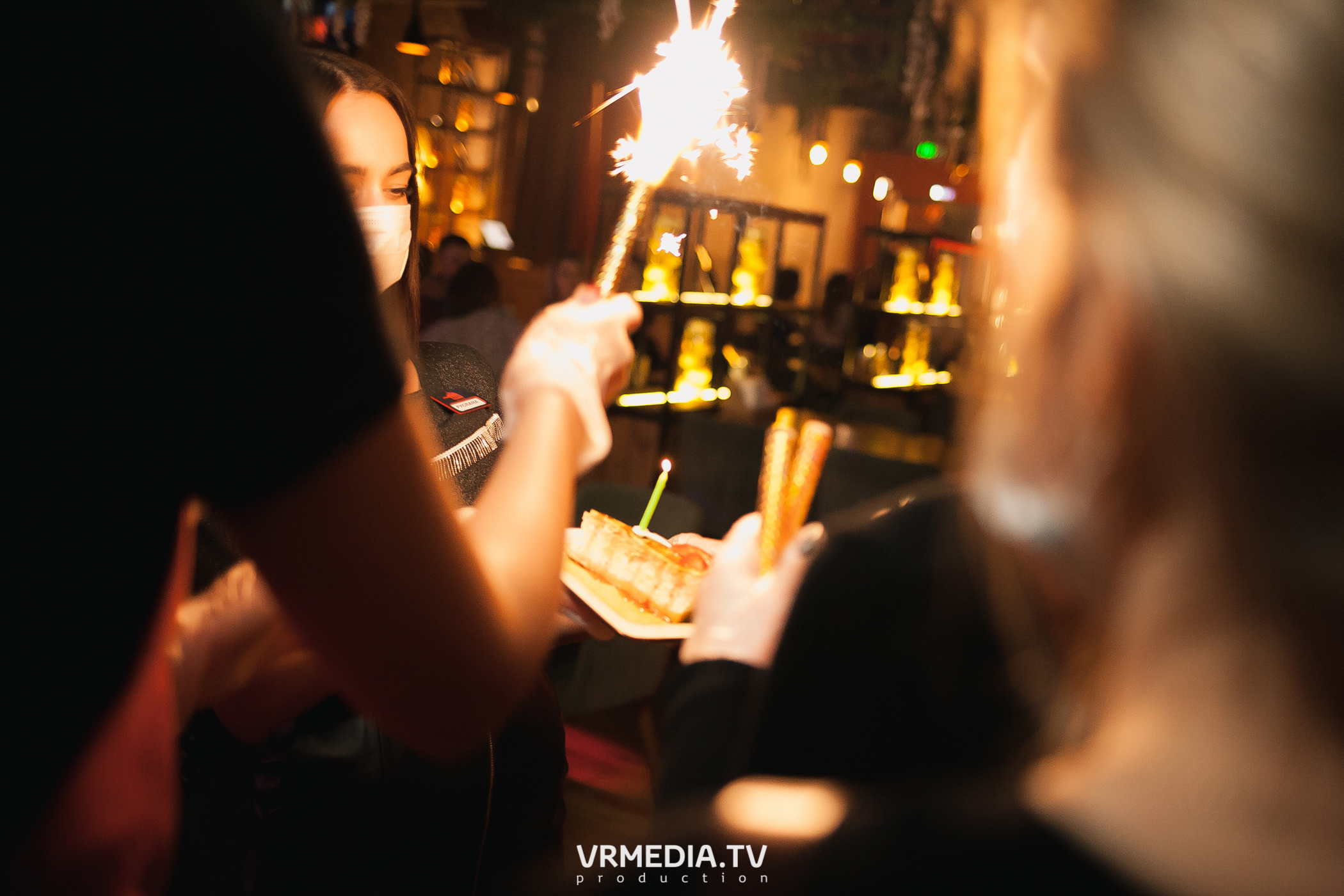 Группа «Коктейль Молотова» в гриль-баре «Жара»