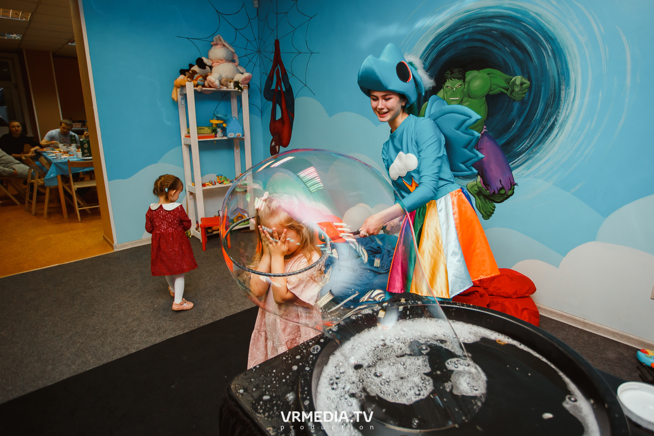 День рождения в «АкунаМатата»