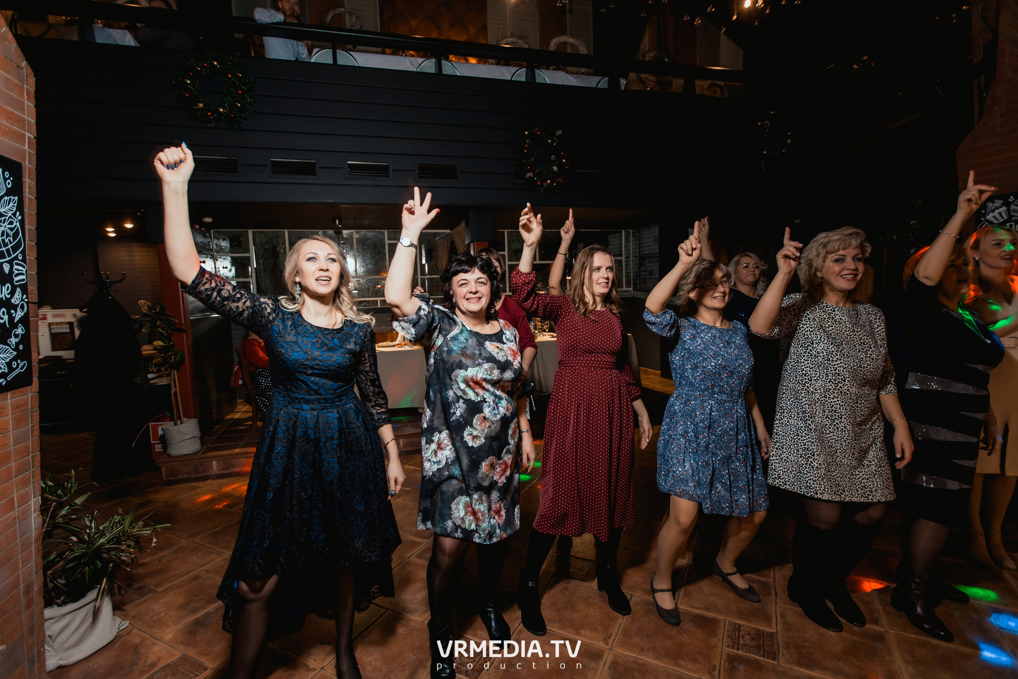 Новогодний вечер в ресторане «Volna»