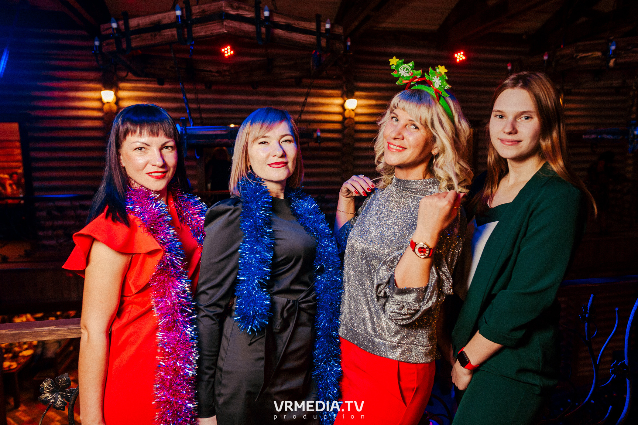 Новогодние корпоративы «У Петровича»