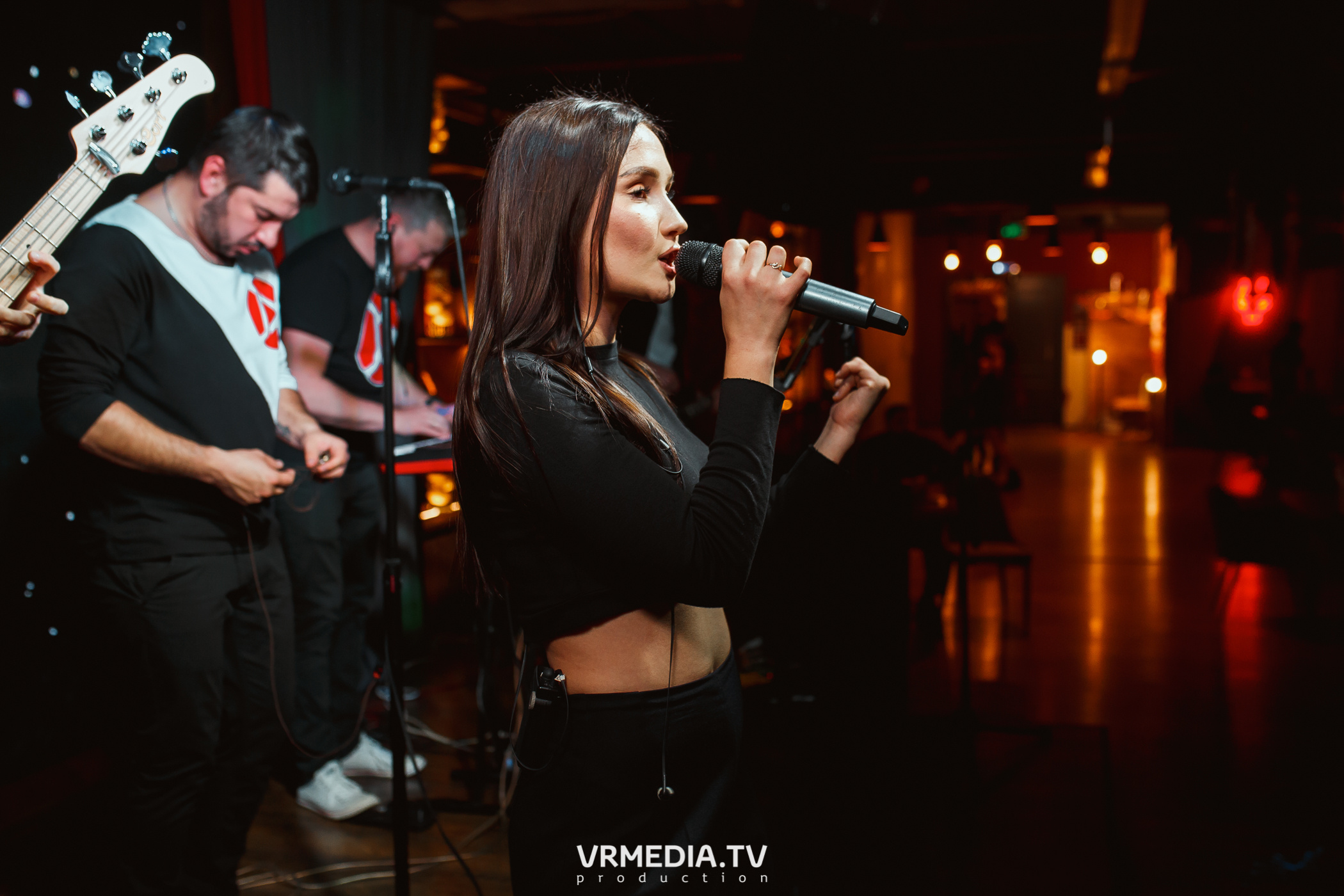 Группа «Алые Паруса» в гриль-баре «Жара»