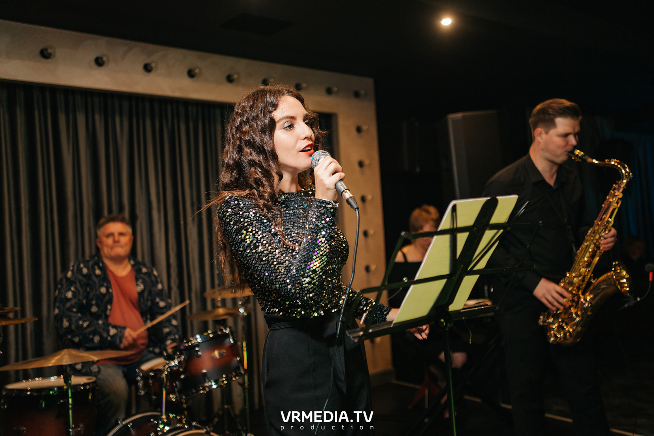 Джазовая среда. Рок в стиле джаз