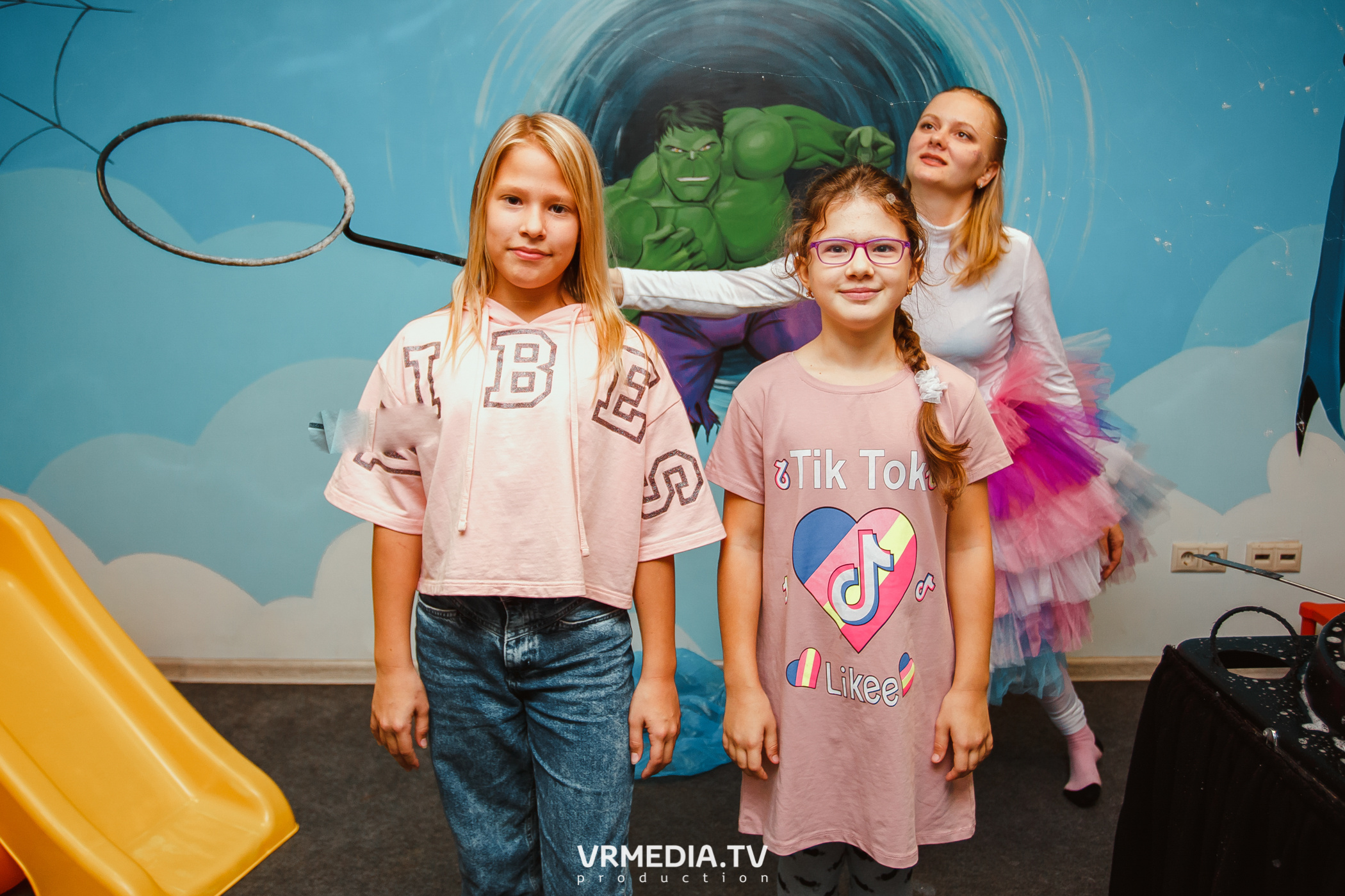 День рождения в «АкунаМатата»