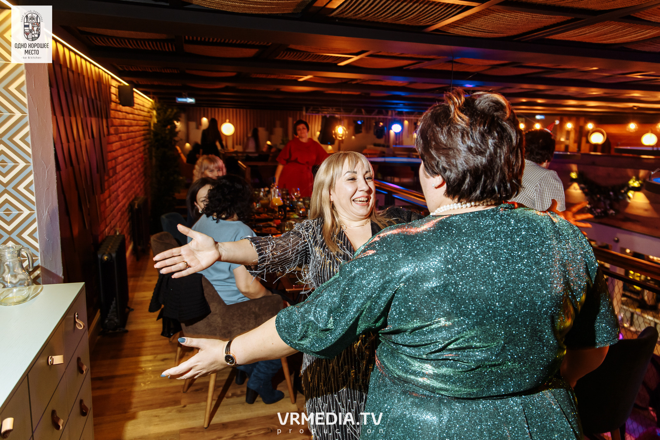 Новогодние корпоративы в ресторане «Одно хорошее место»