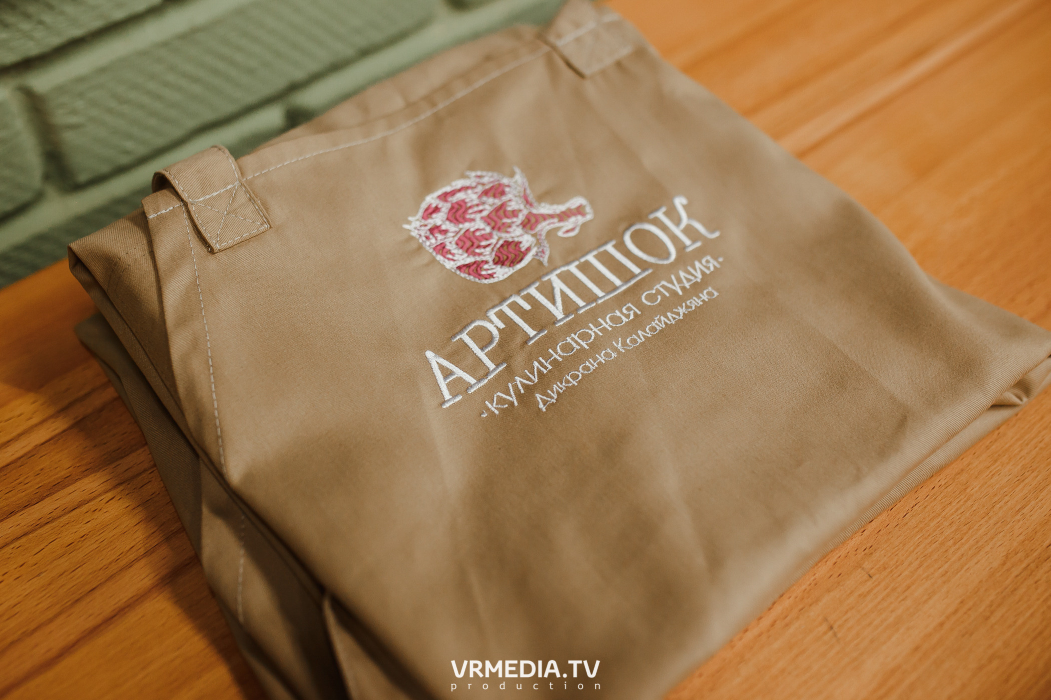 Кулинарная студия «Артишок». Битва столов: Барберы GoodMan — жарят мяс