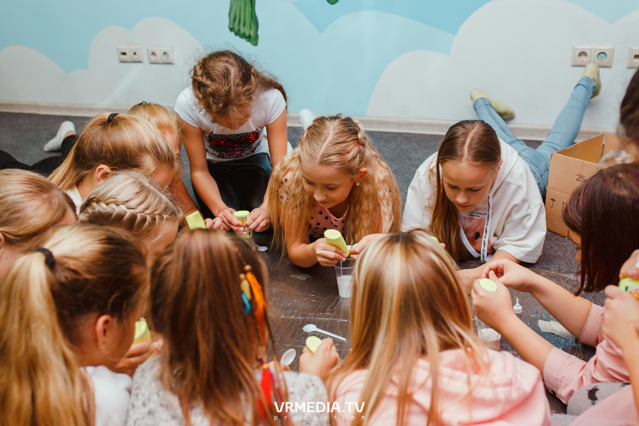 День рождения в «АкунаМатата»