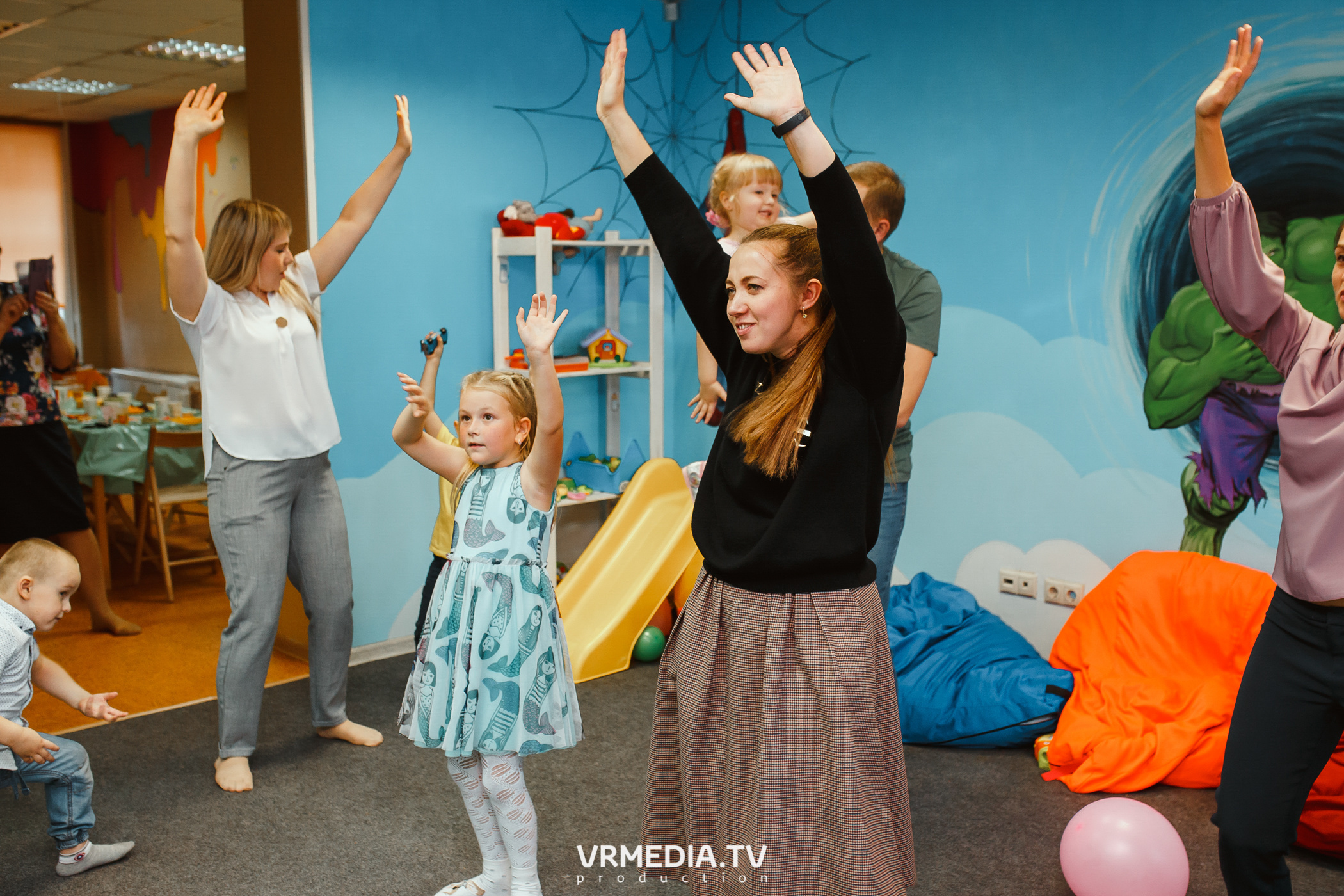 День рождения в «АкунаМатата»