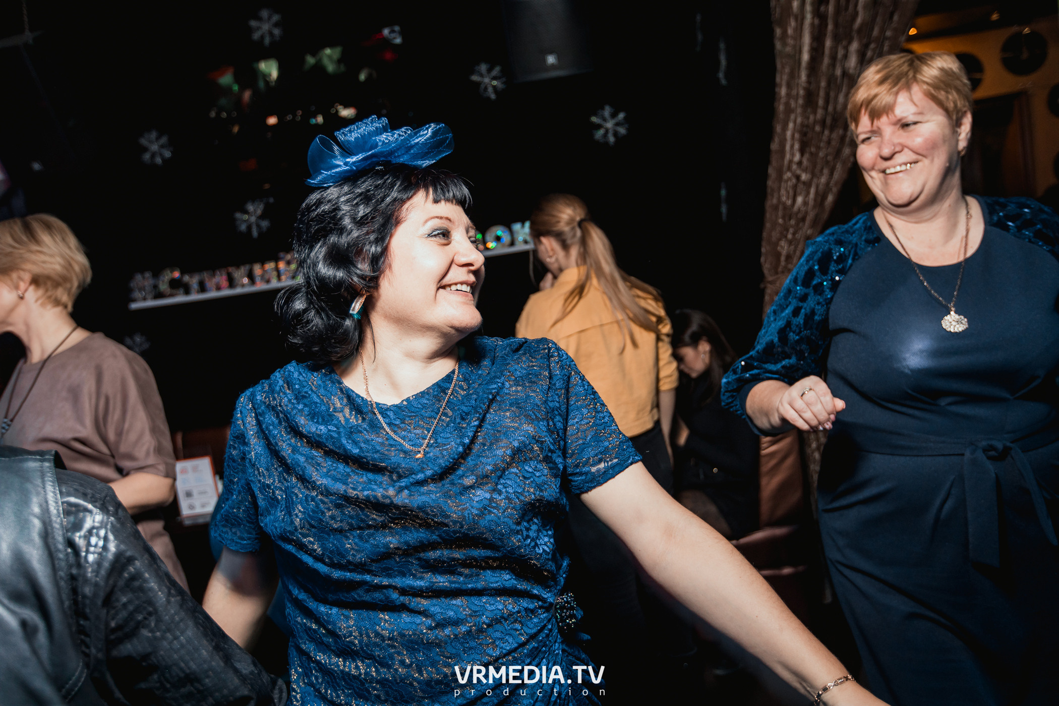 #СтихийныйКорпорат в караоке-баре «Четыре стихии»