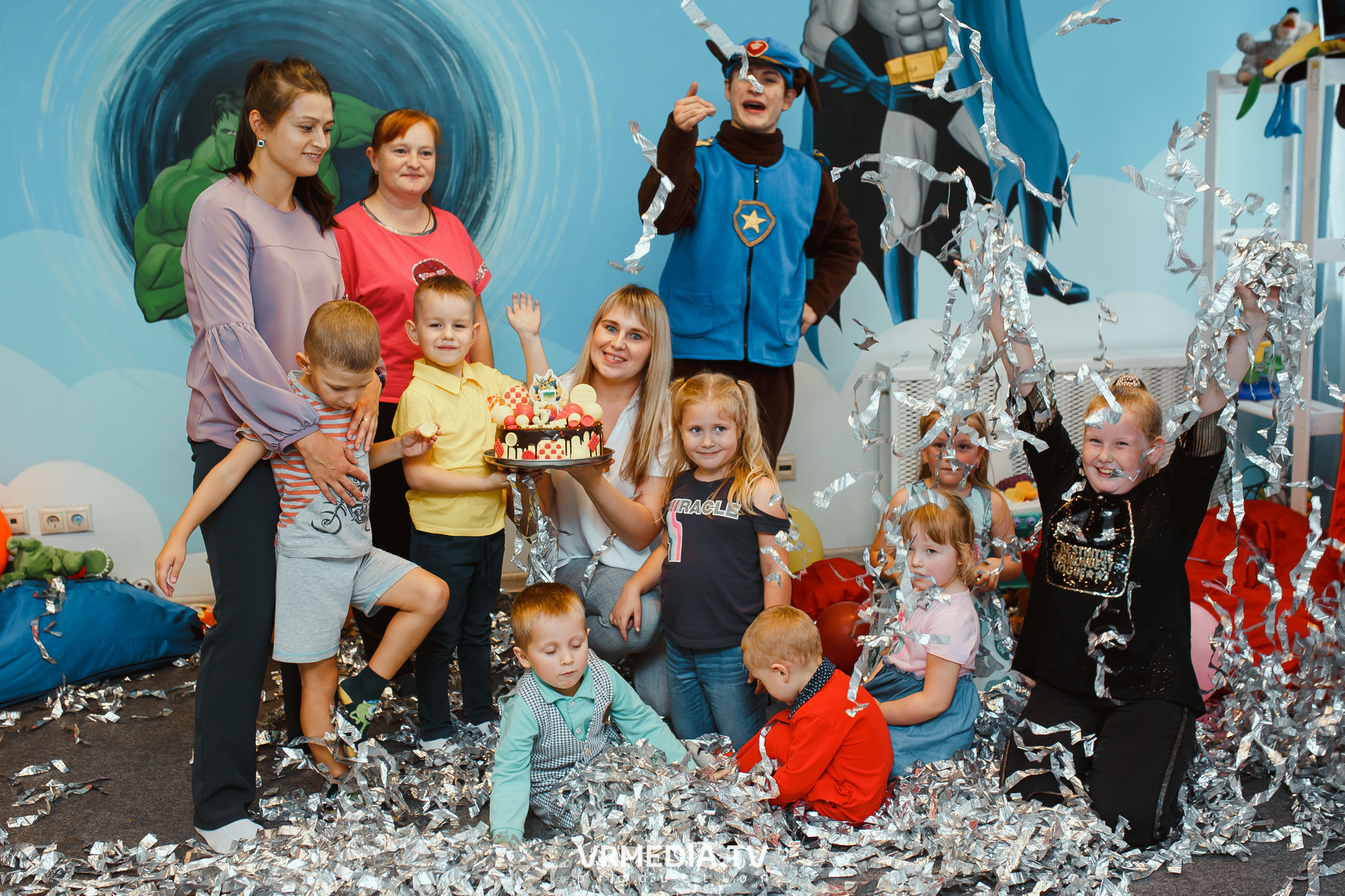 День рождения в «АкунаМатата»