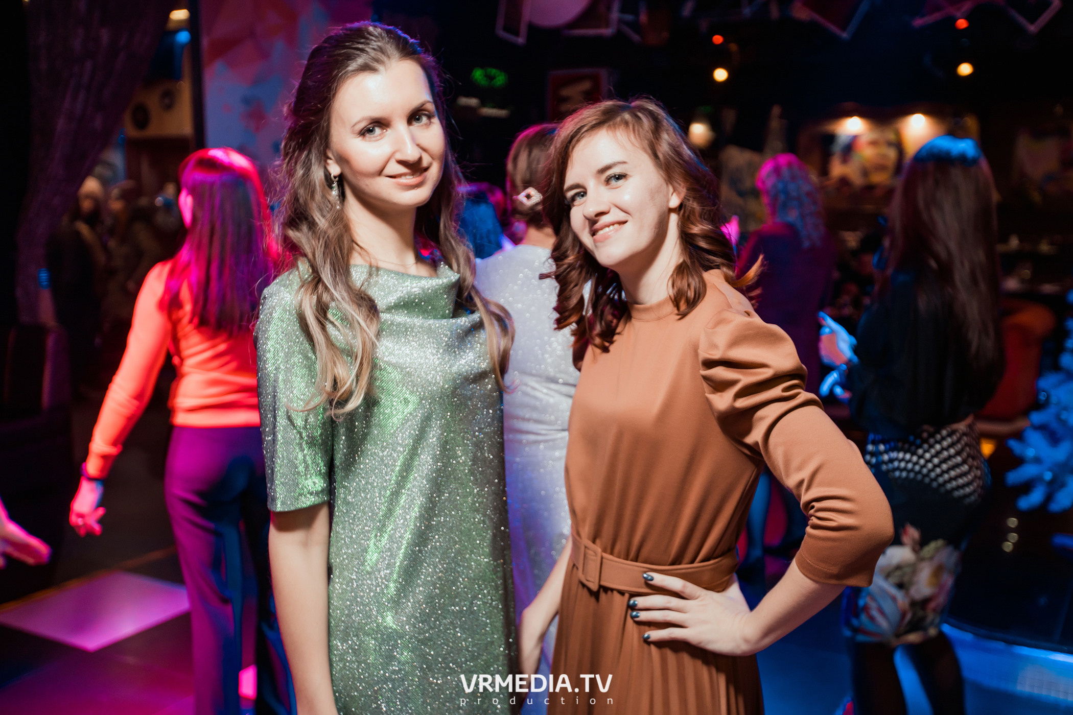 #СтихийныйКорпорат в караоке-баре «Четыре стихии»