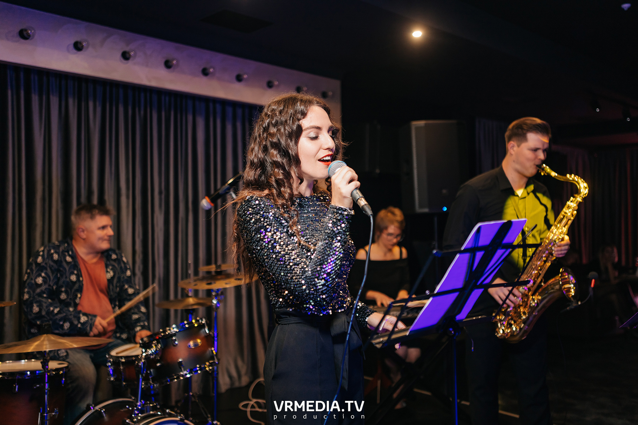 Джазовая среда. Рок в стиле джаз