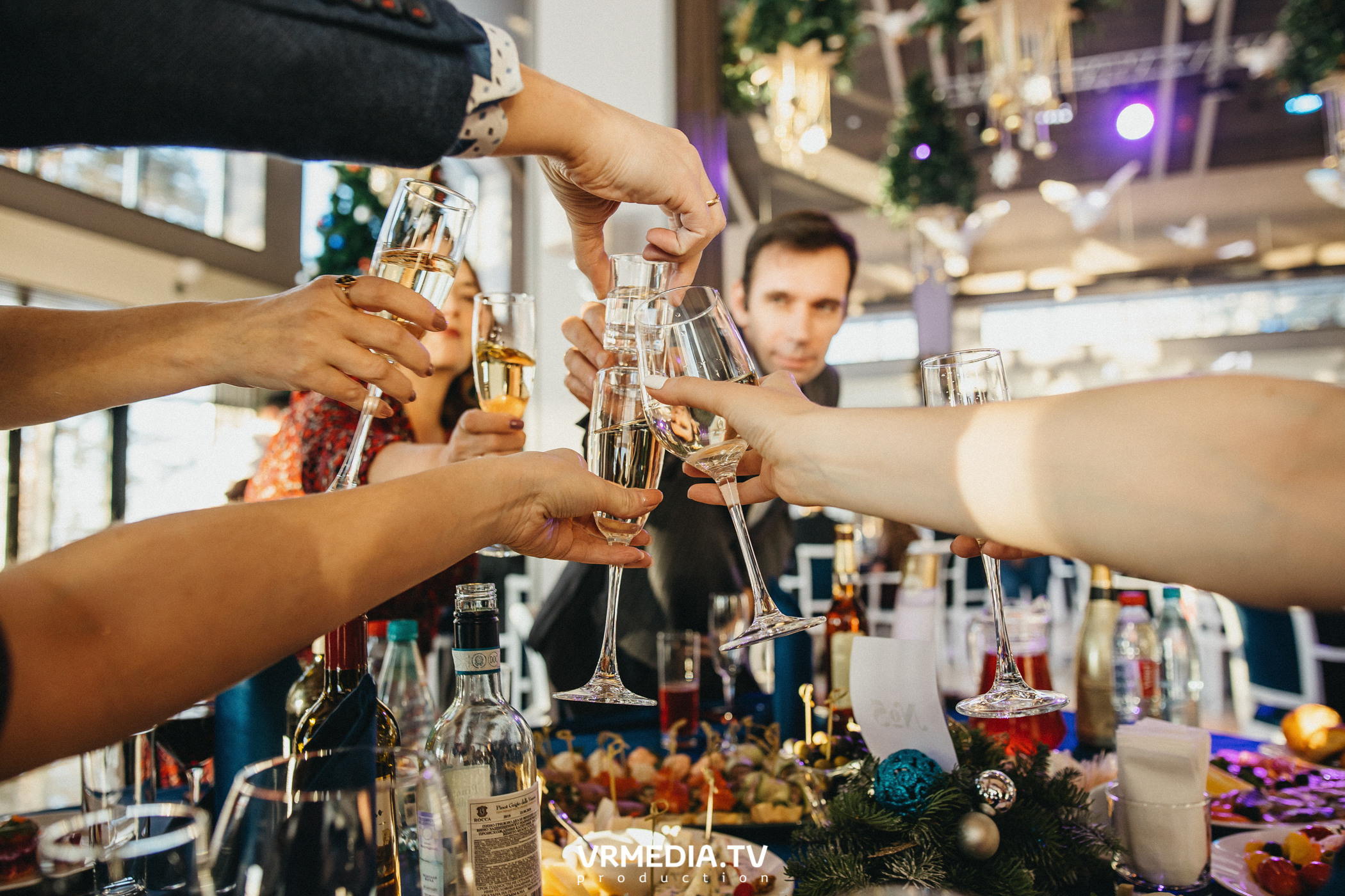 Новогодние вечера в эко-отеле «Лукоморье»