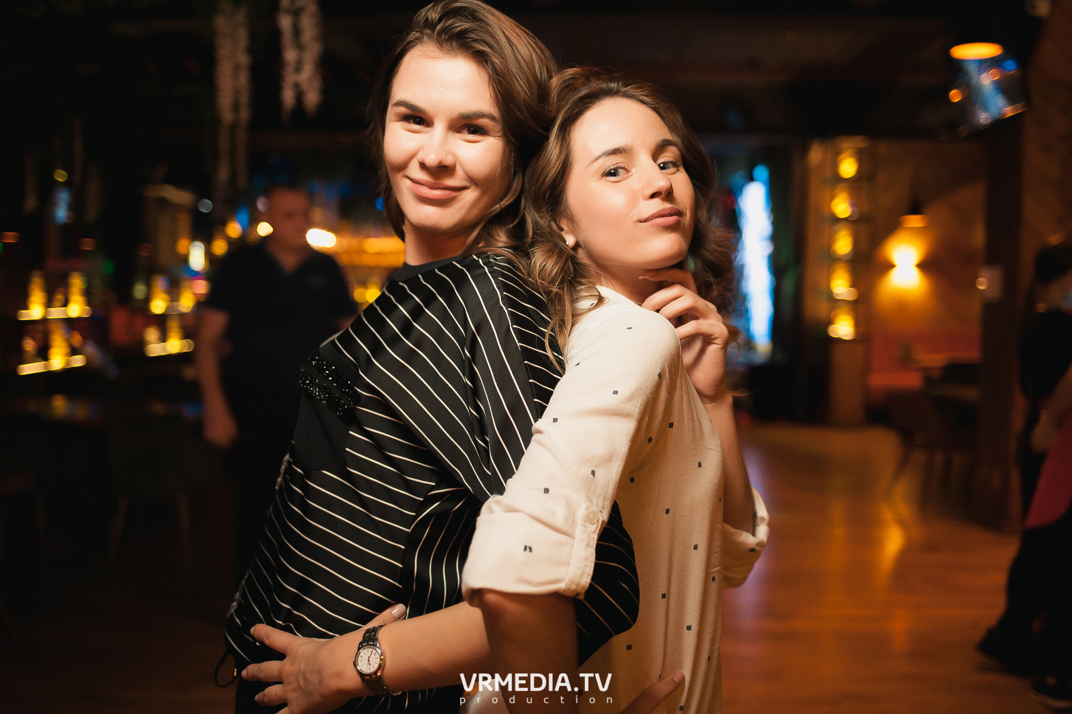 Группа «Коктейль Молотова» в гриль-баре «Жара»