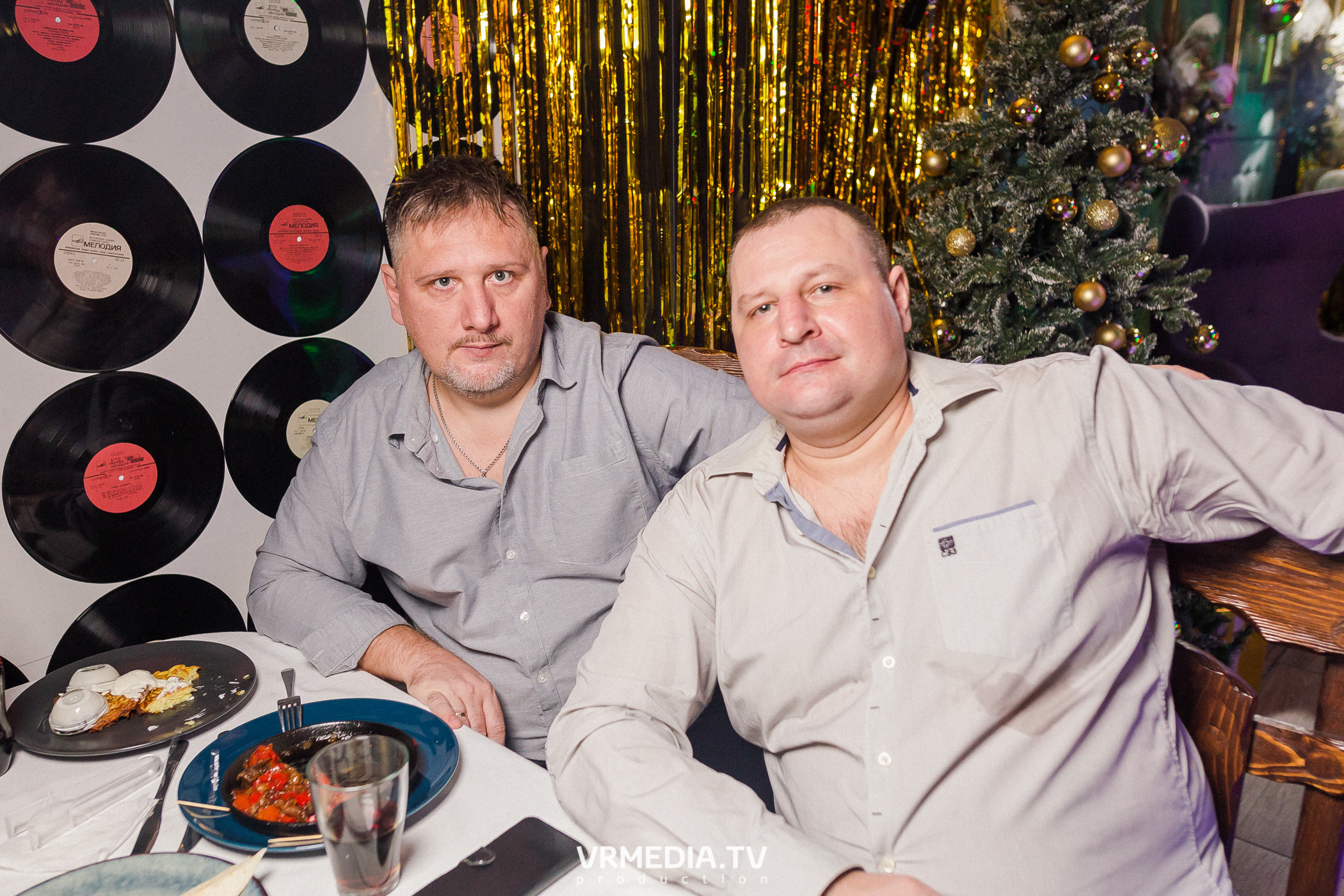 Новогодние корпоративы в караоке «Mimo Not»