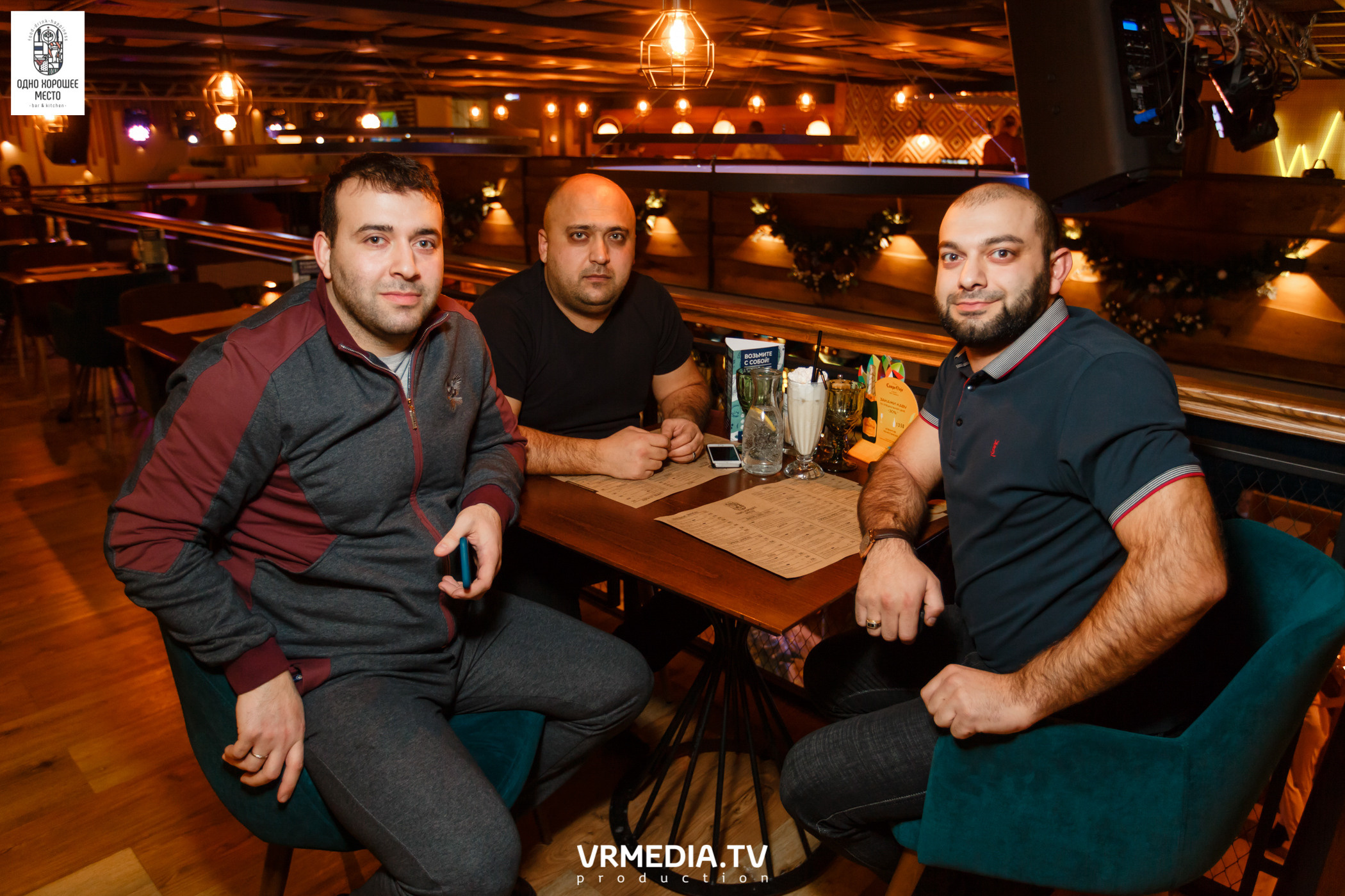 Новогодние корпоративы в ресторане «Одно хорошее место»