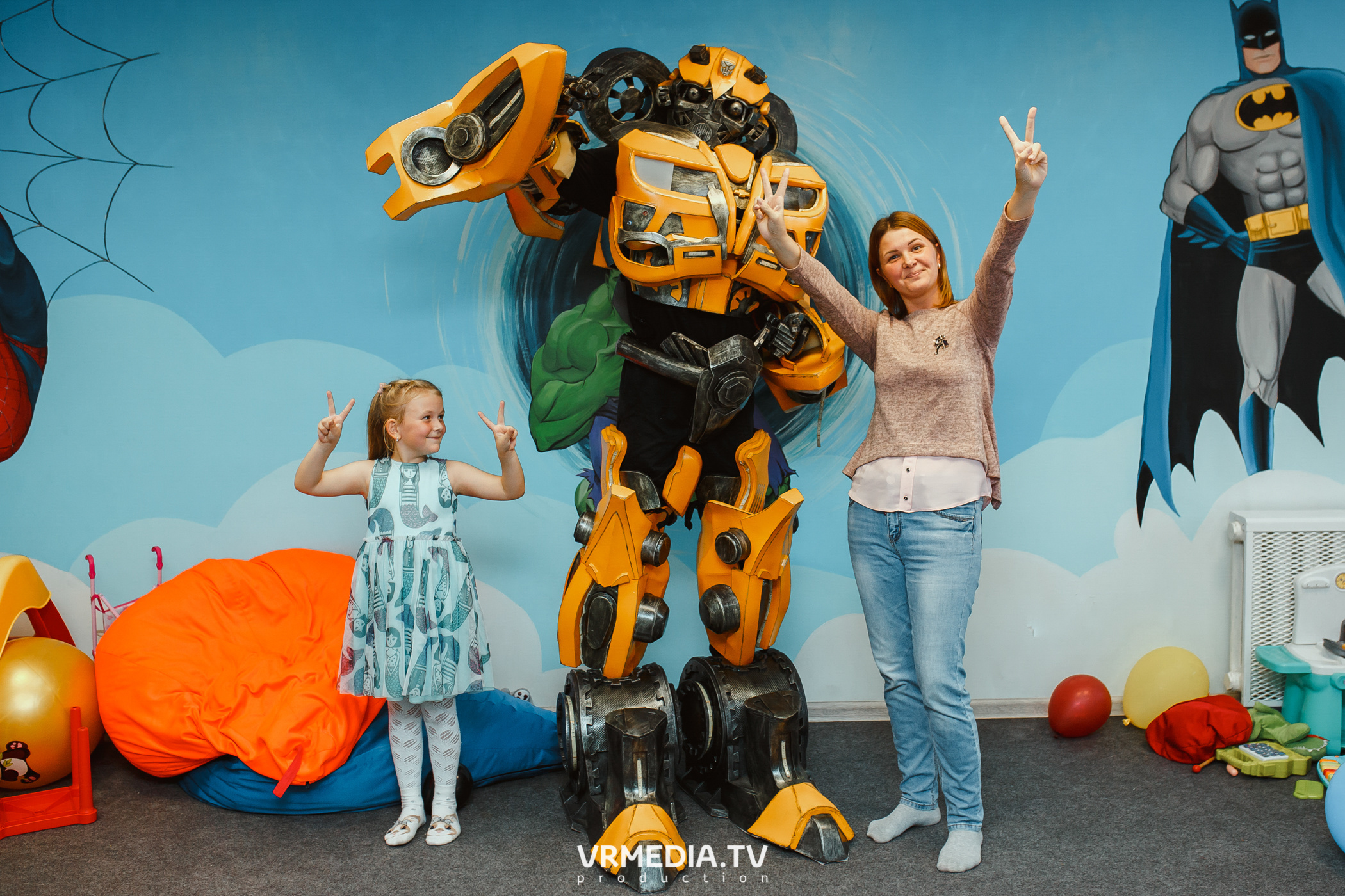 День рождения в «АкунаМатата»