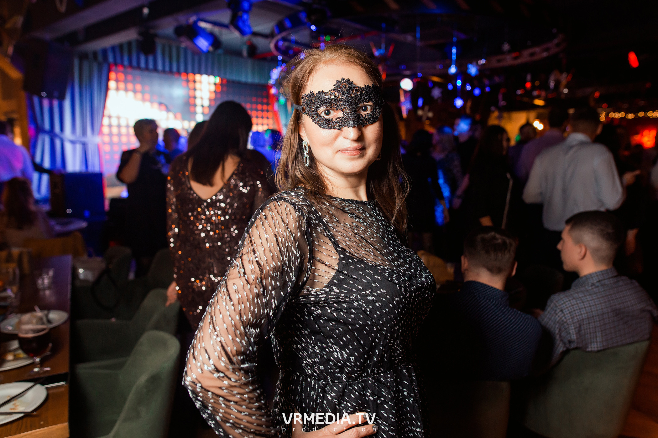 Новогодние корпоративы в гриль-баре «Жара»