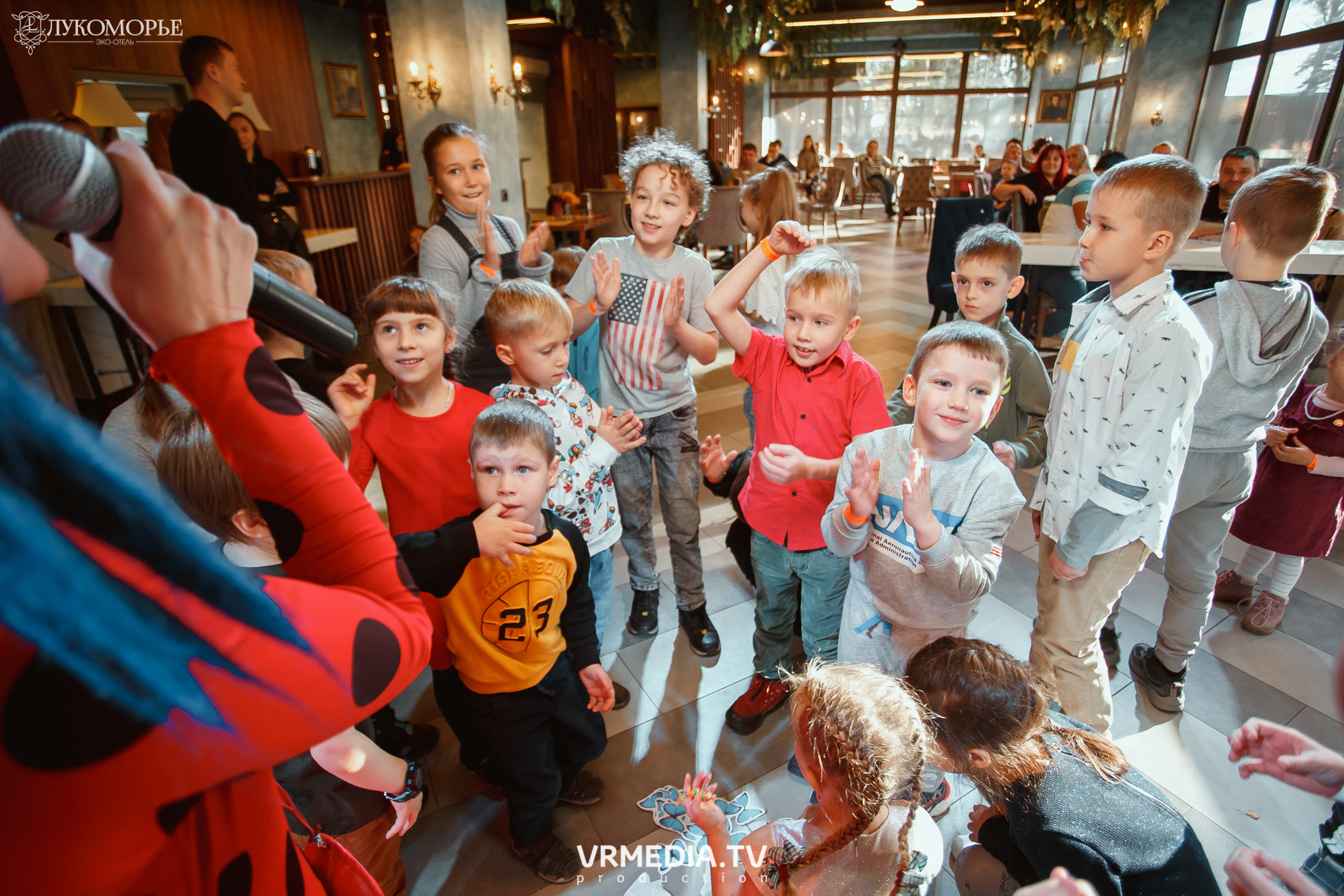 Трансформеры в эко-отеле «Лукоморье»