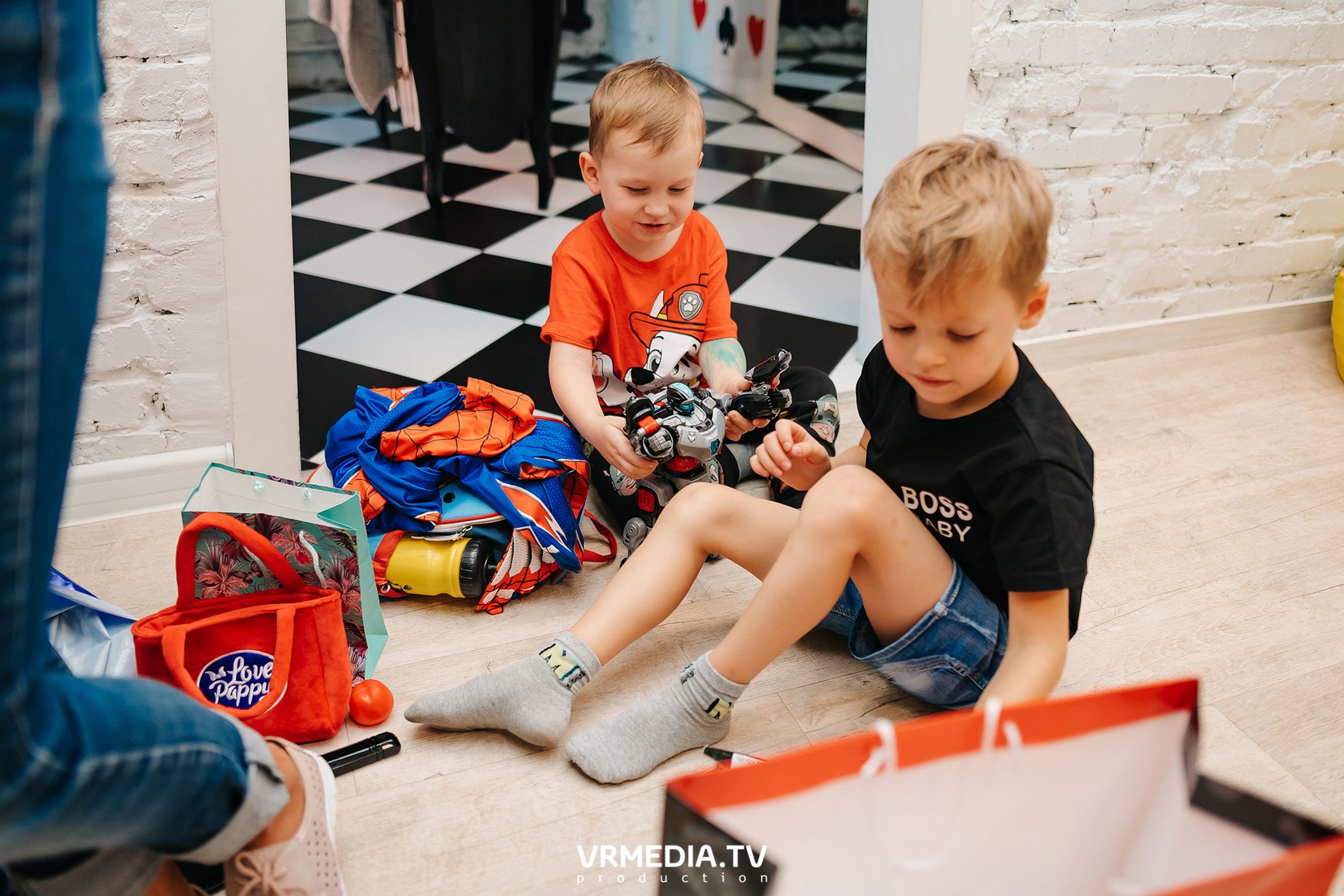 Егор и Софья. Вы наш космос!