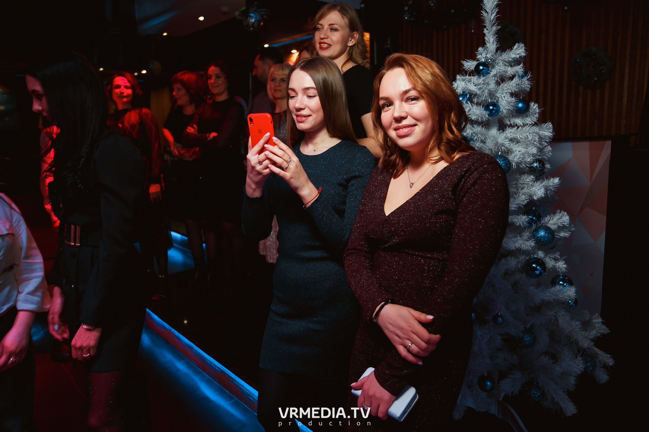 #СтихийныйКорпорат в караоке-баре «Четыре стихии»