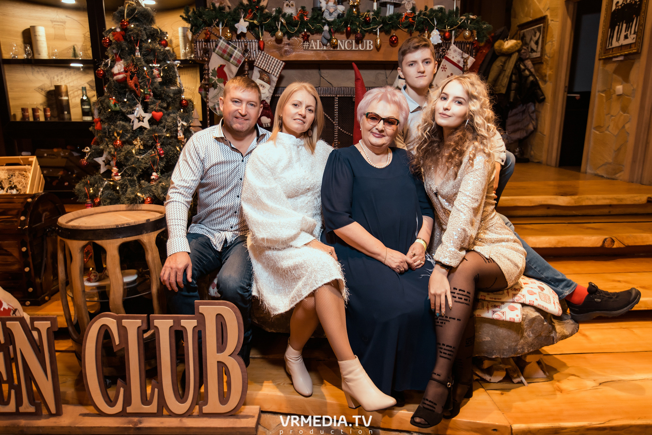 Новогодняя ночь в «Alpen Club»
