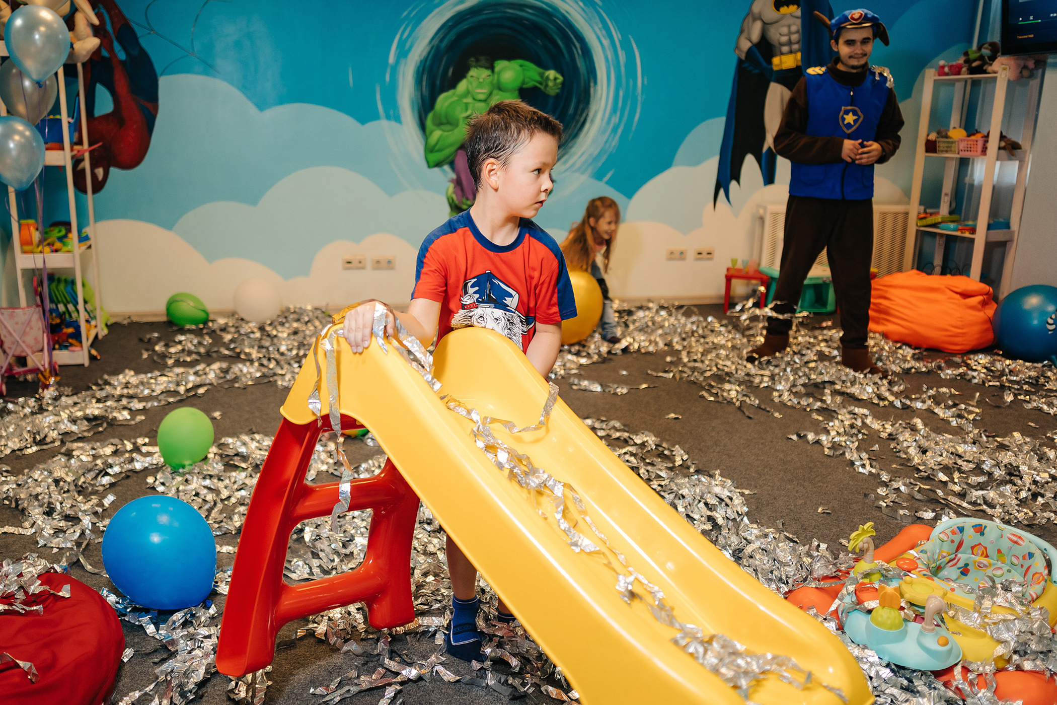 День рождения в «АкунаМатата»